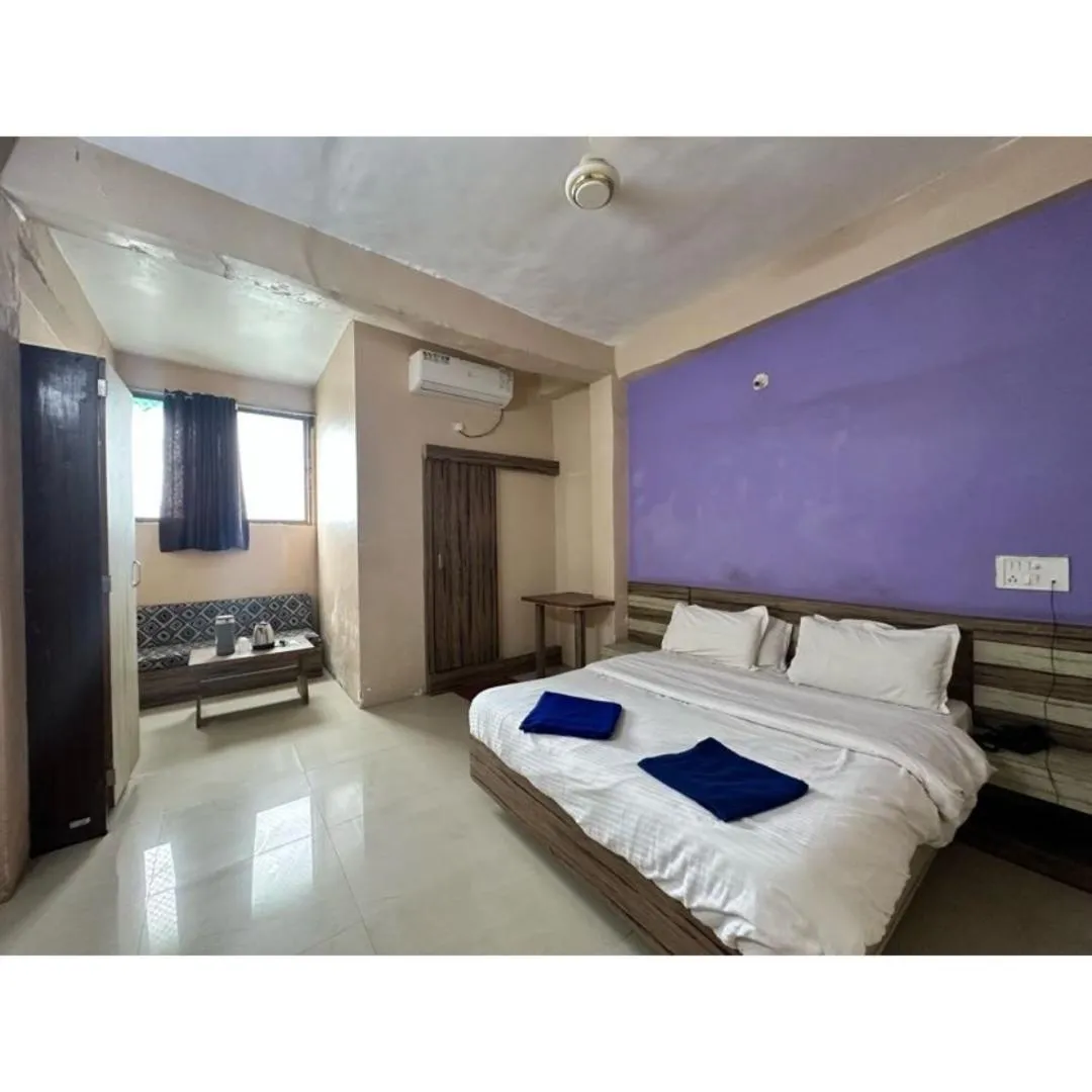 Photo of the whole room, Bed in Hotel Always Welcome by SAH