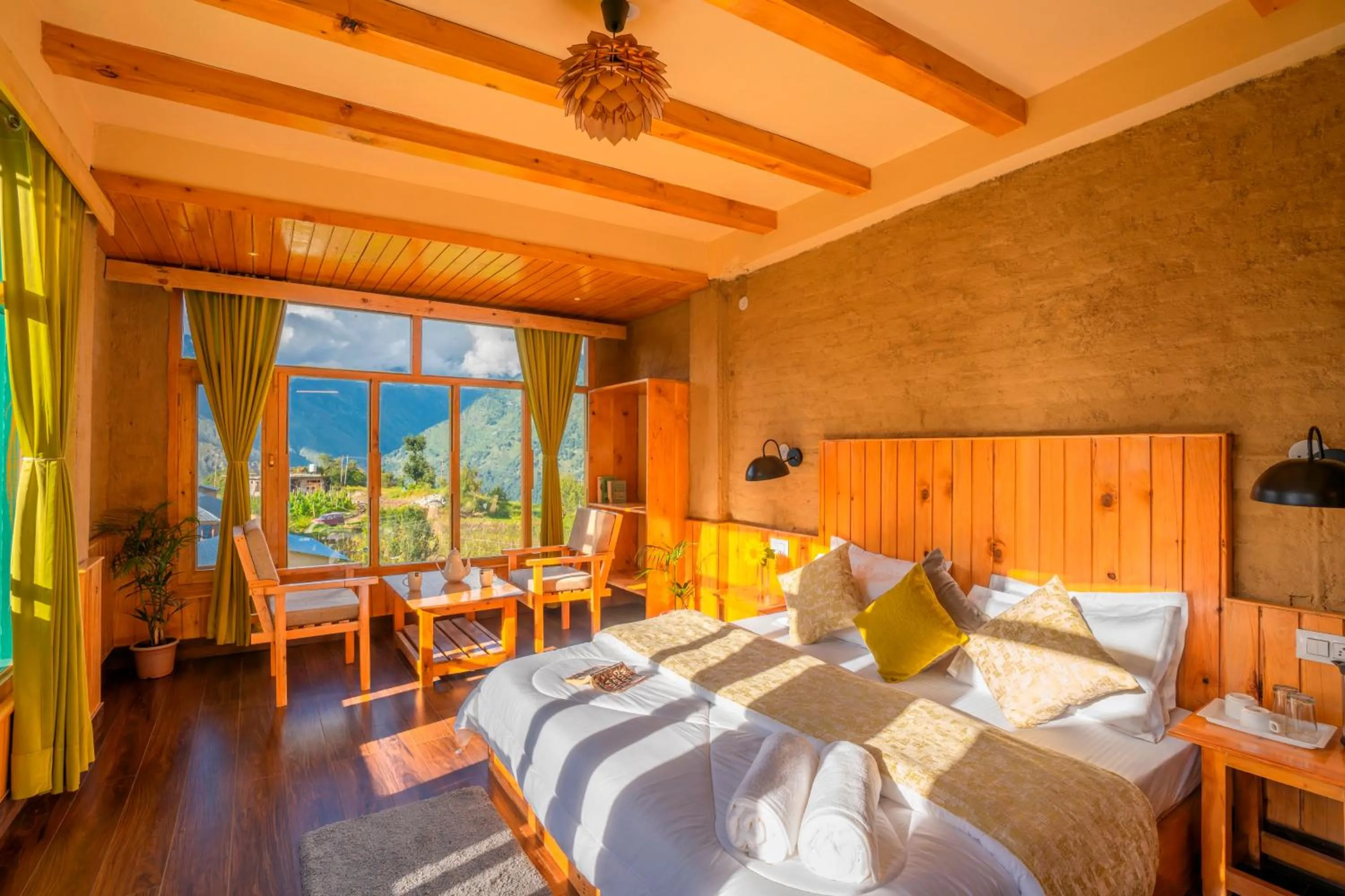 Bed in Zostel Shangarh, Kullu