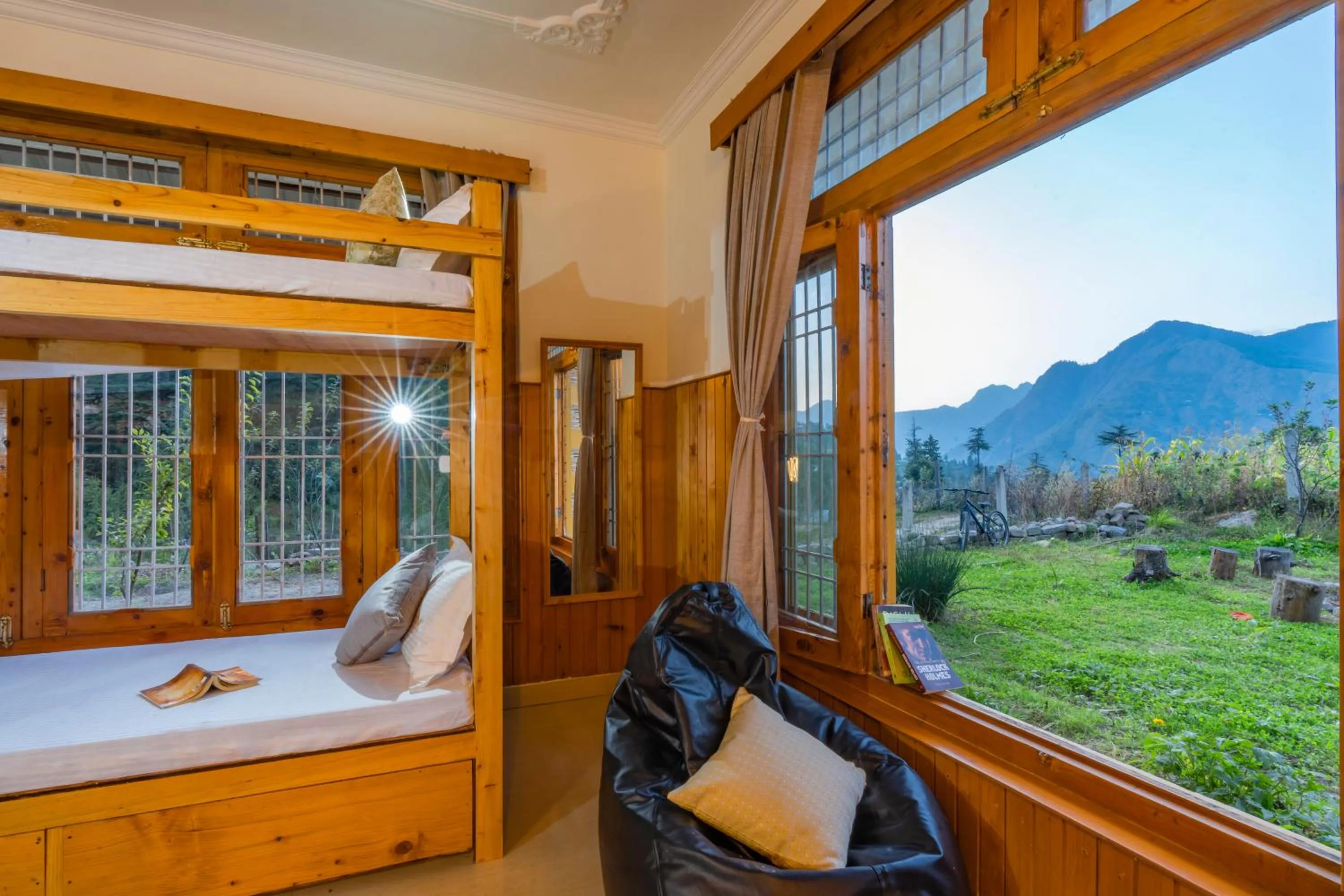 Natural landscape, Bed in Zostel Shangarh, Kullu