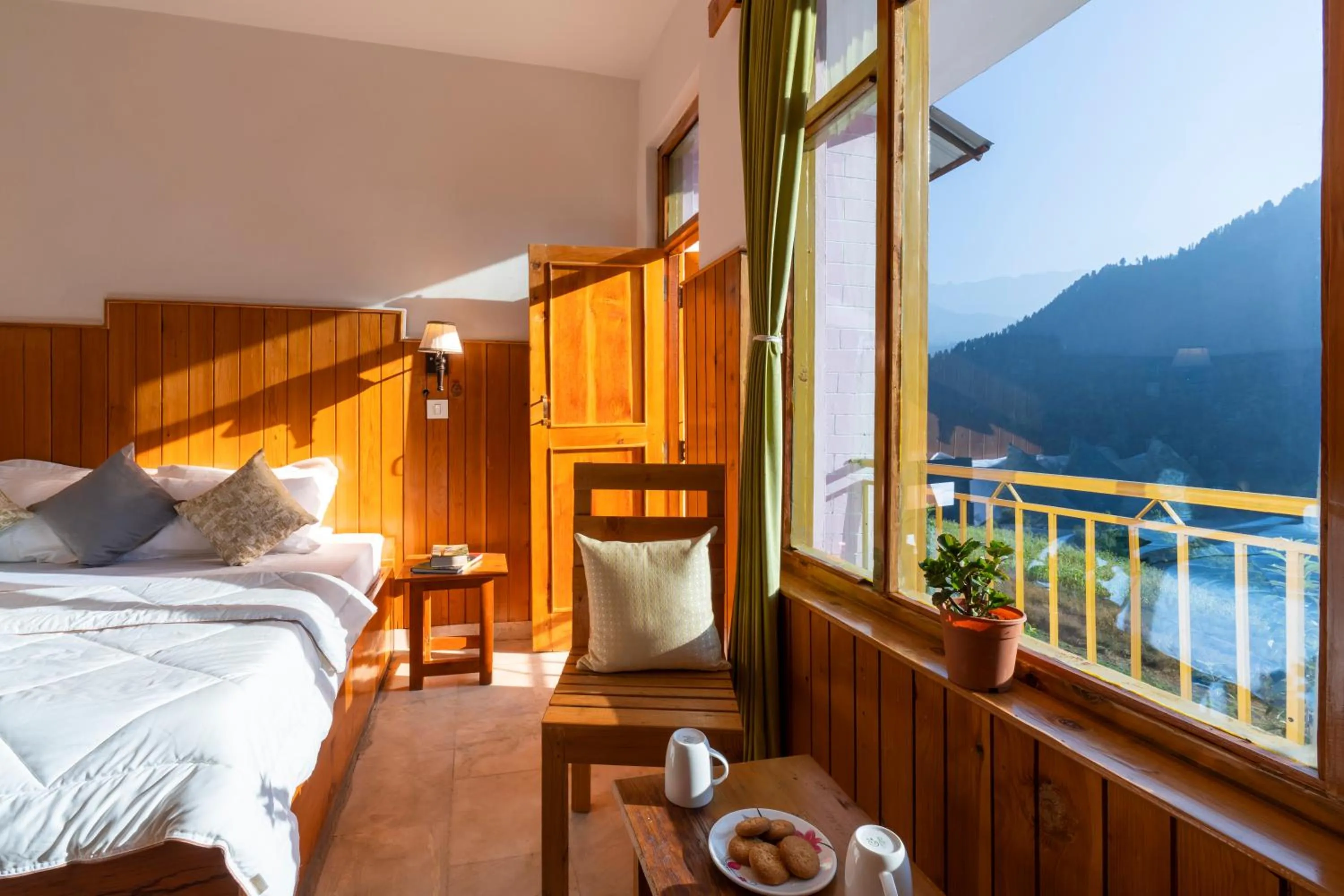 Natural landscape, Bed in Zostel Shangarh, Kullu