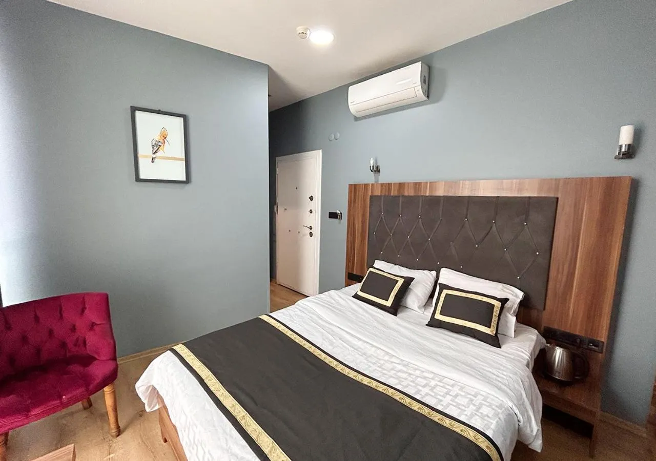 Photo of the whole room in OTTOMAN İSTANBUL AİRPORT OTEL