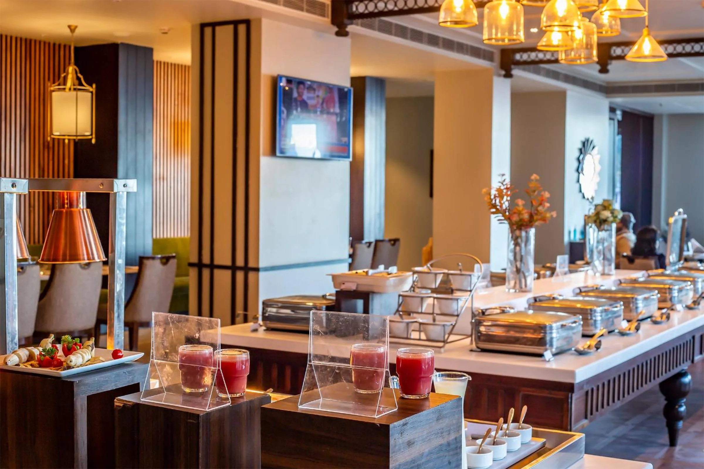 Restaurant/places to eat in Fortune Park Dalhousie - Member ITC Hotels' Group