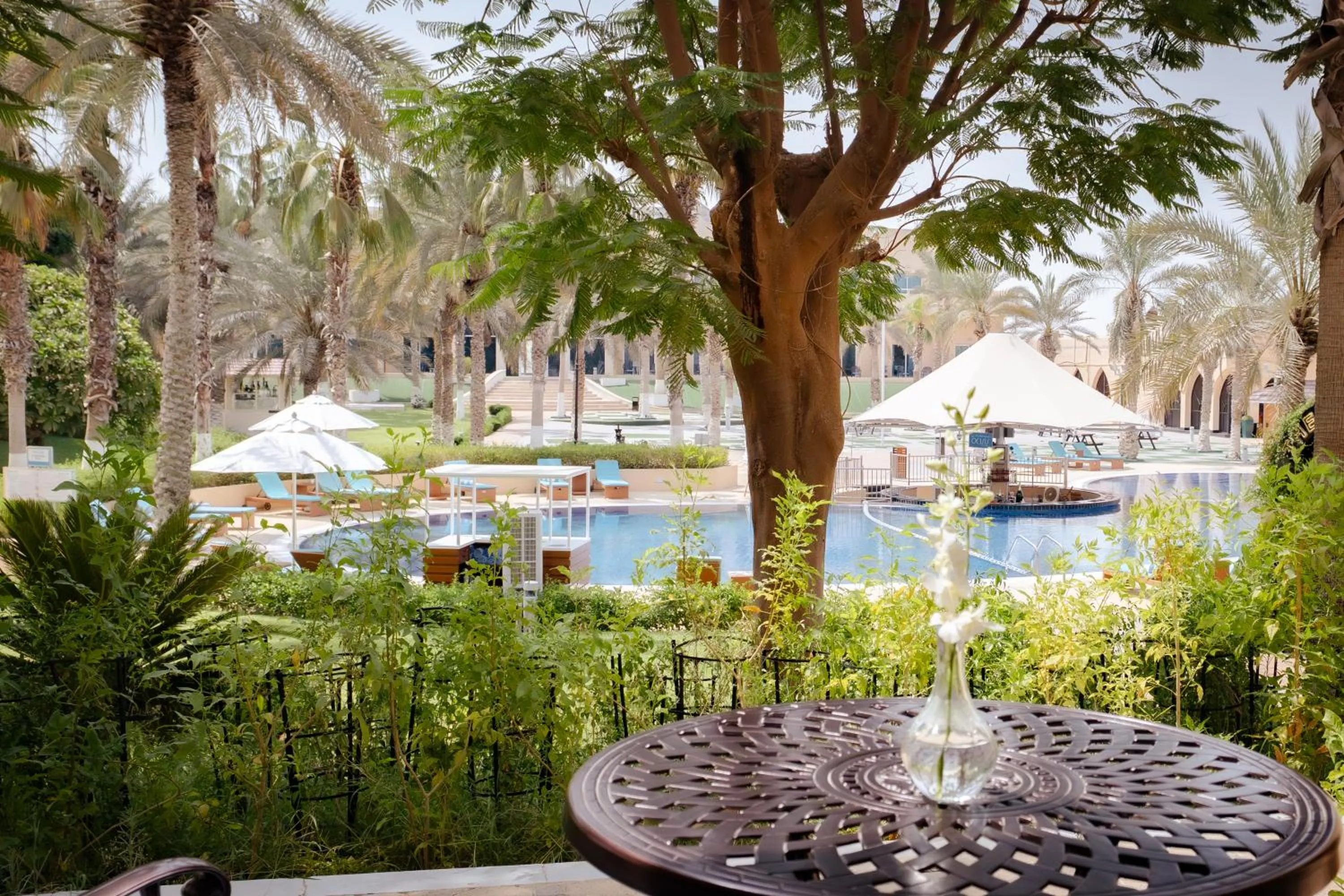 Garden view in Metropolitan Al Mafraq Hotel