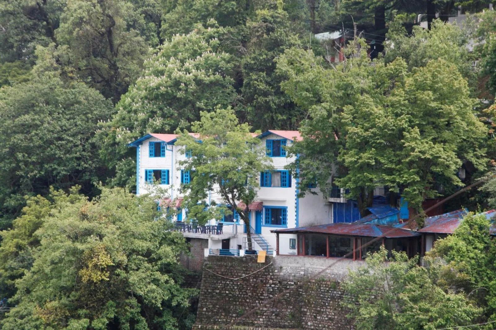 Property building in Manu Maharani Regency