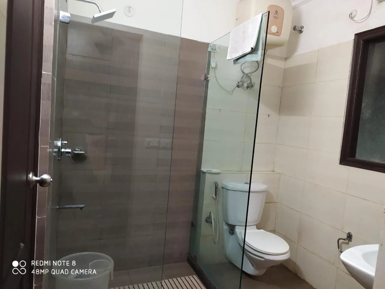 Bathroom in Manu Maharani Regency