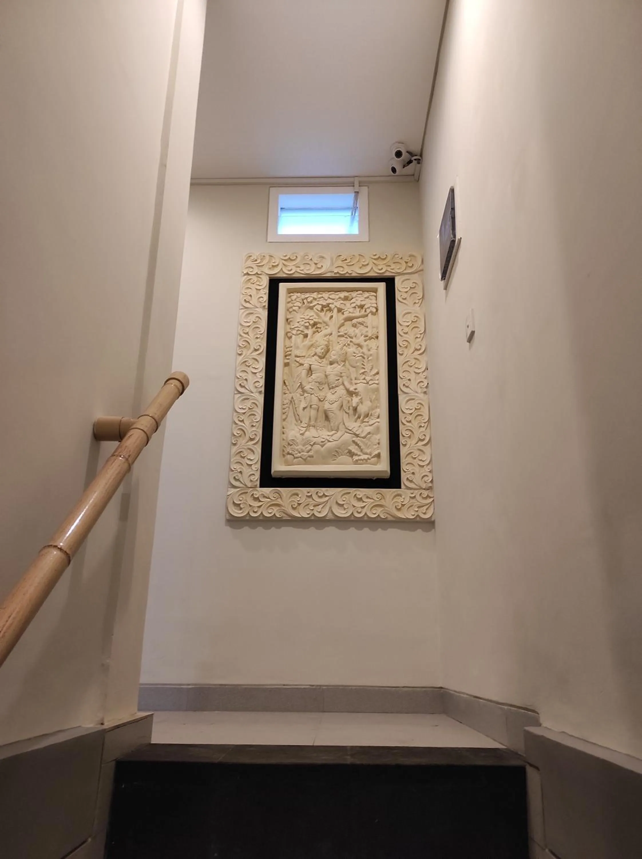 Decorative detail in Kubu Di-Kayla's