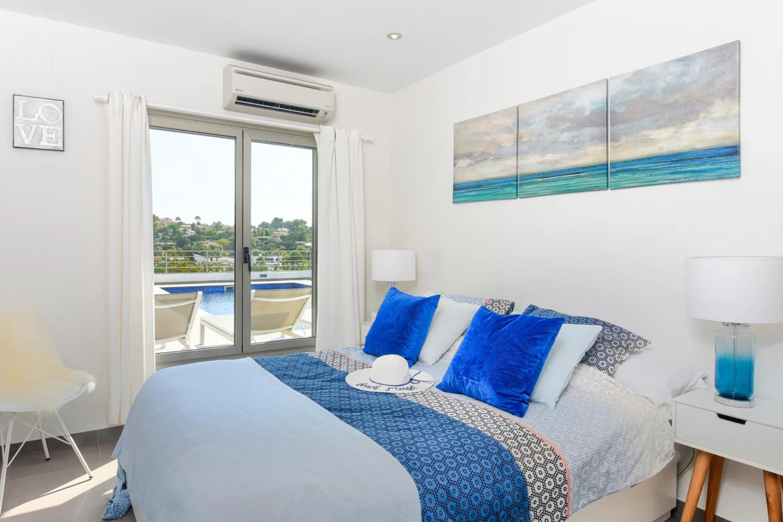 Bed in Graham Holiday Rentals - Baladrar
