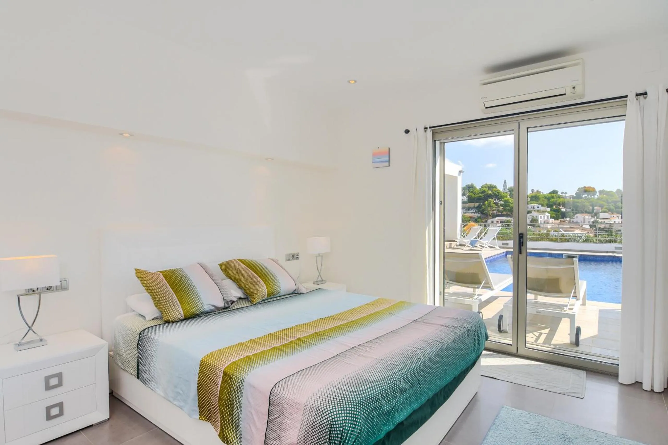 Bed in Graham Holiday Rentals - Baladrar