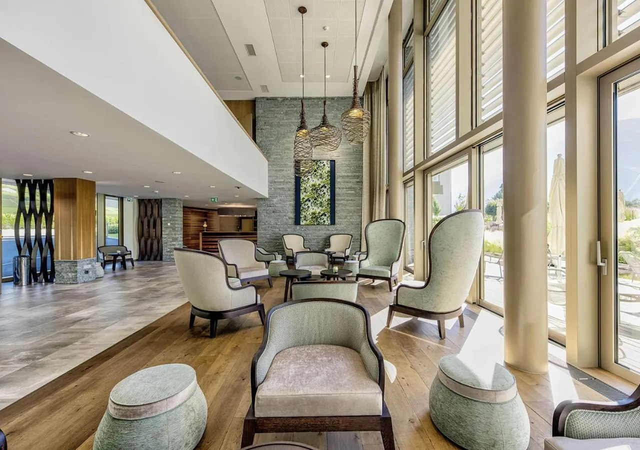 Lobby or reception in Hôtel des Bains de Saillon