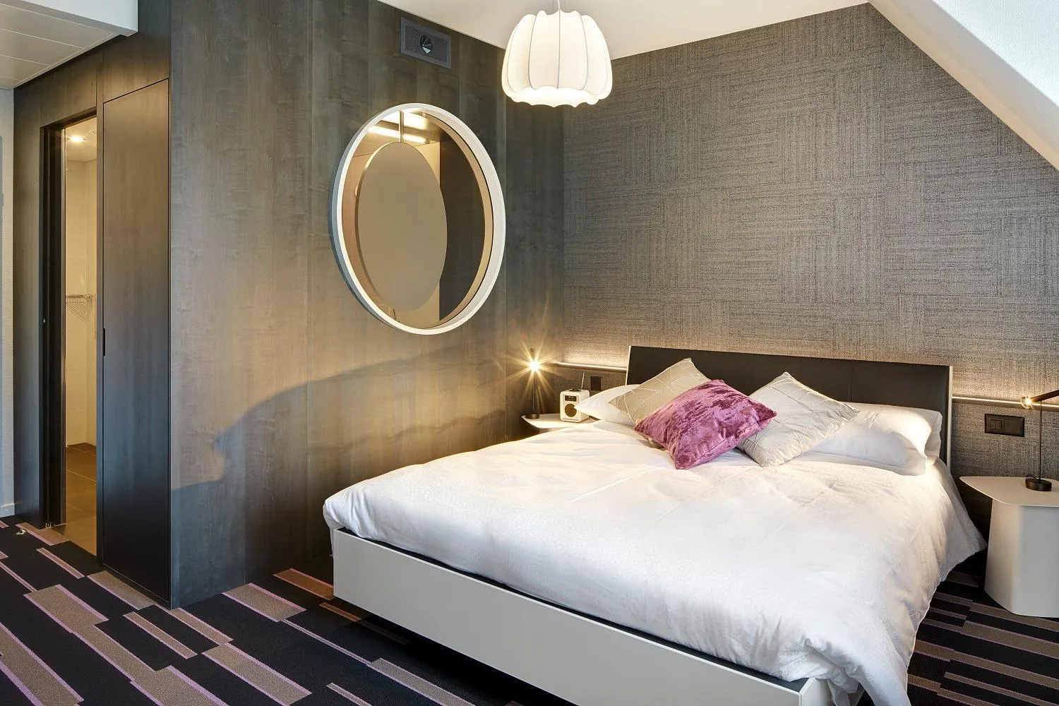 Bed in Hotel Continental Park