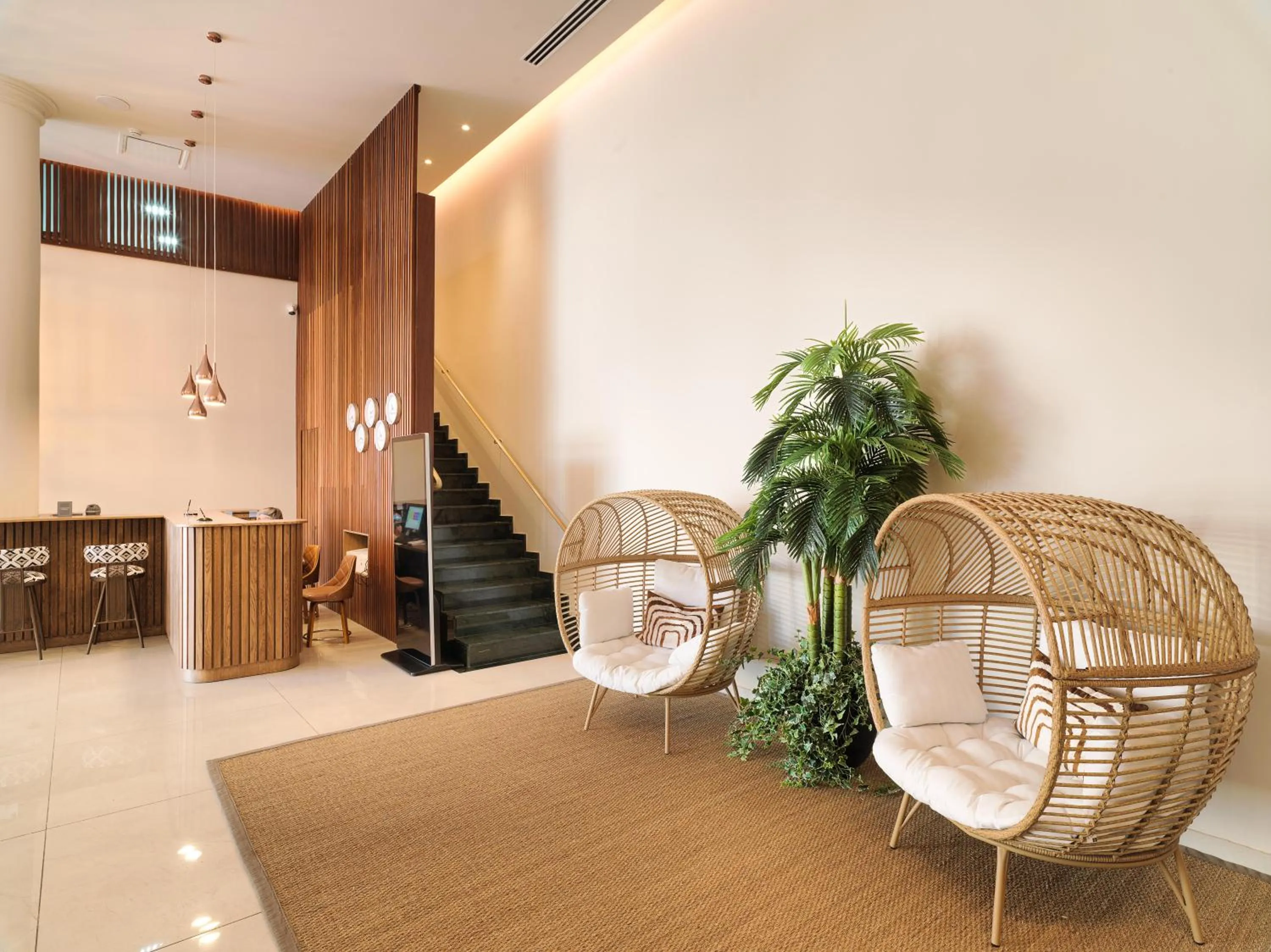 Lobby or reception in Leonardo Boutique Hotel Larnaca