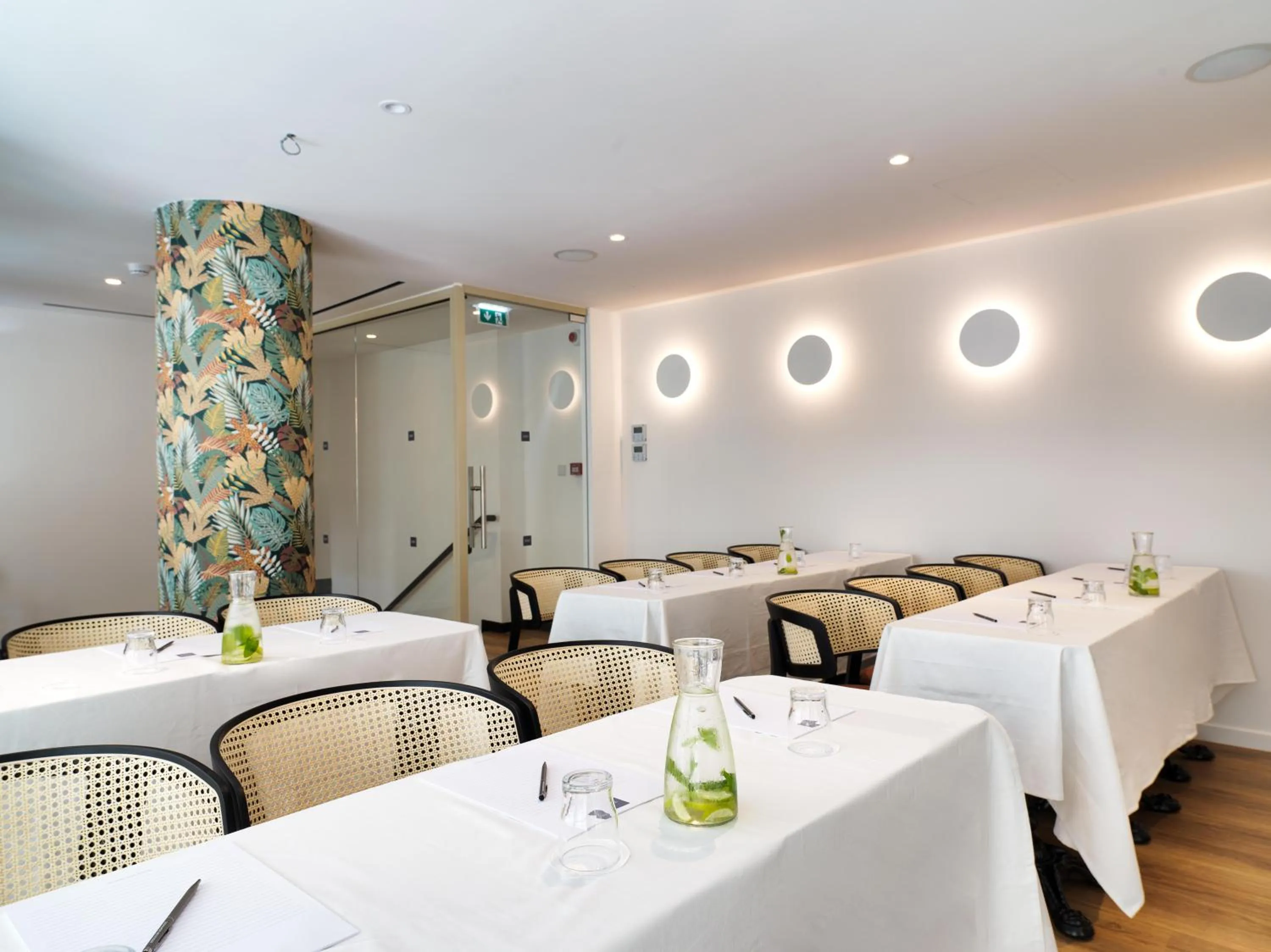 Meeting/conference room in Leonardo Boutique Hotel Larnaca