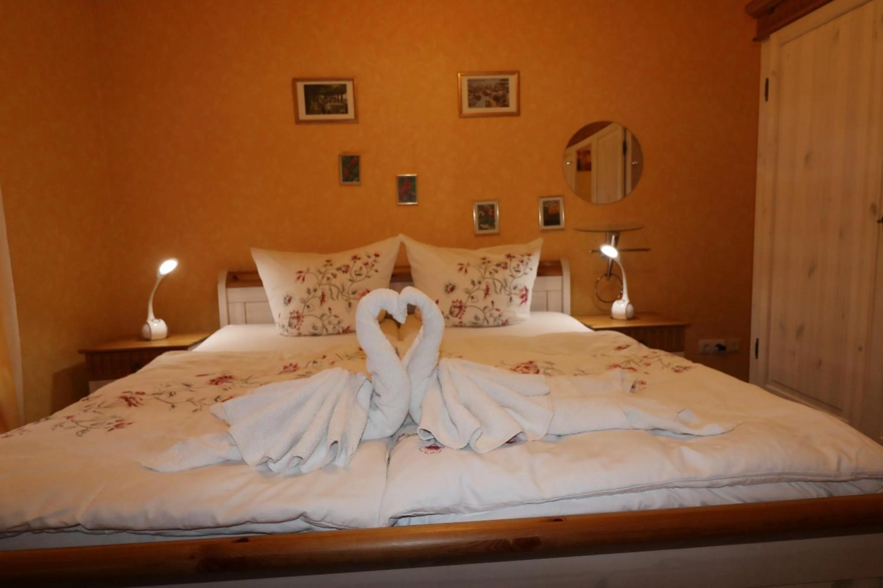 Photo of the whole room, Bed in Villa Amber