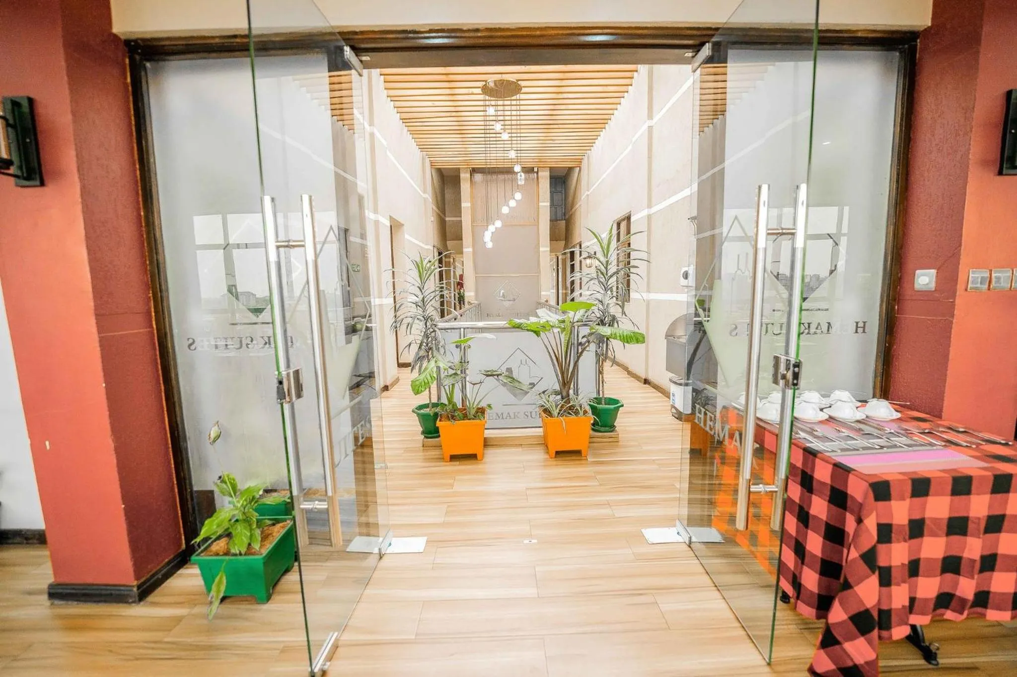 Decorative detail in Hemak Suites