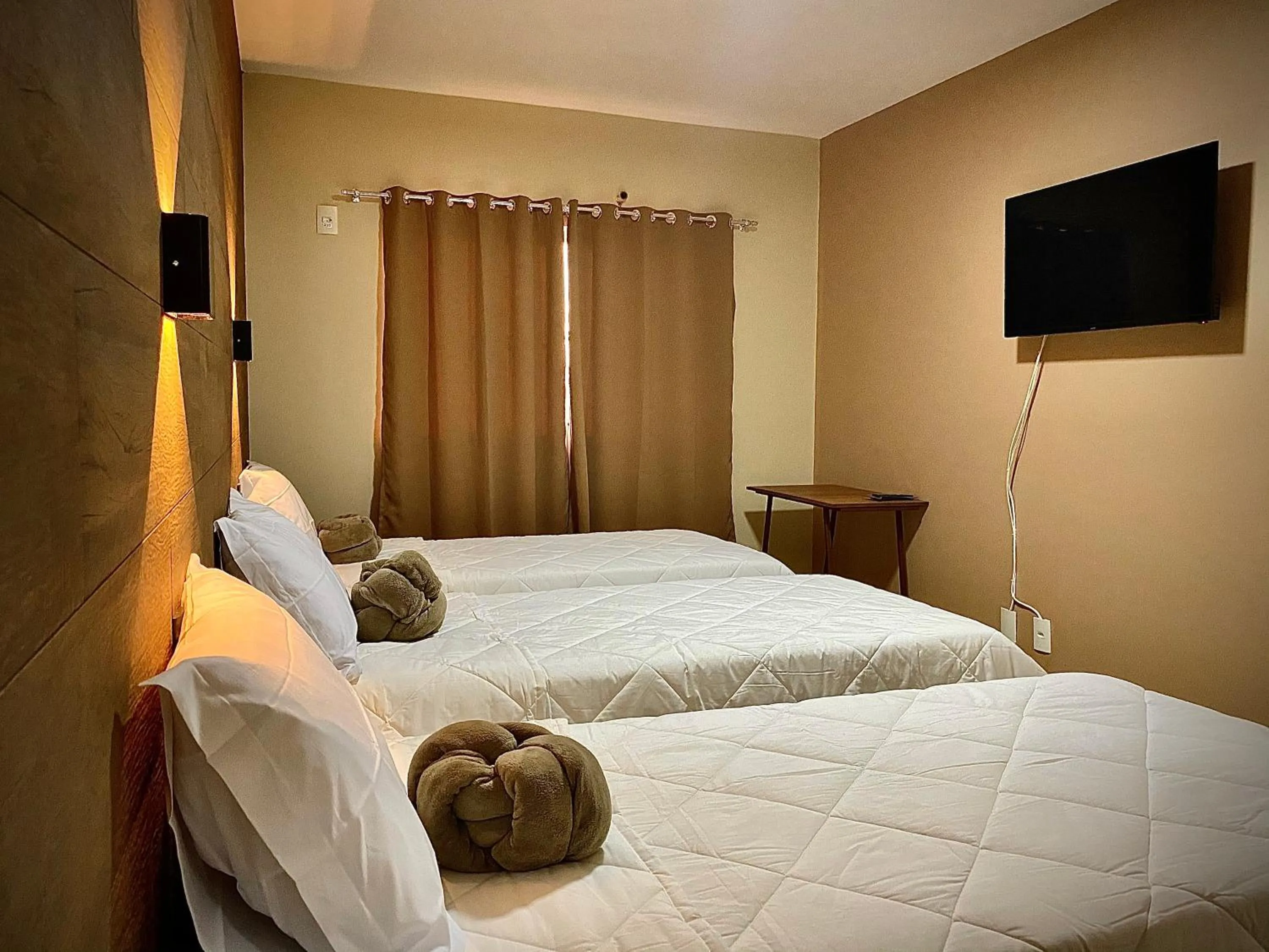 Bedroom, Bed in Terra D` Ouro Apart Hotel