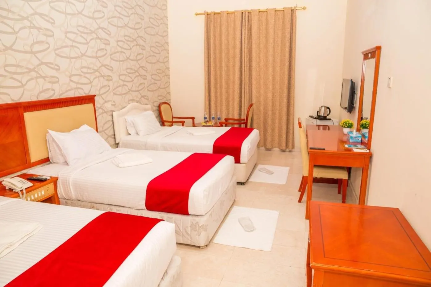 Bedroom, Bed in Al Jabal Hotel