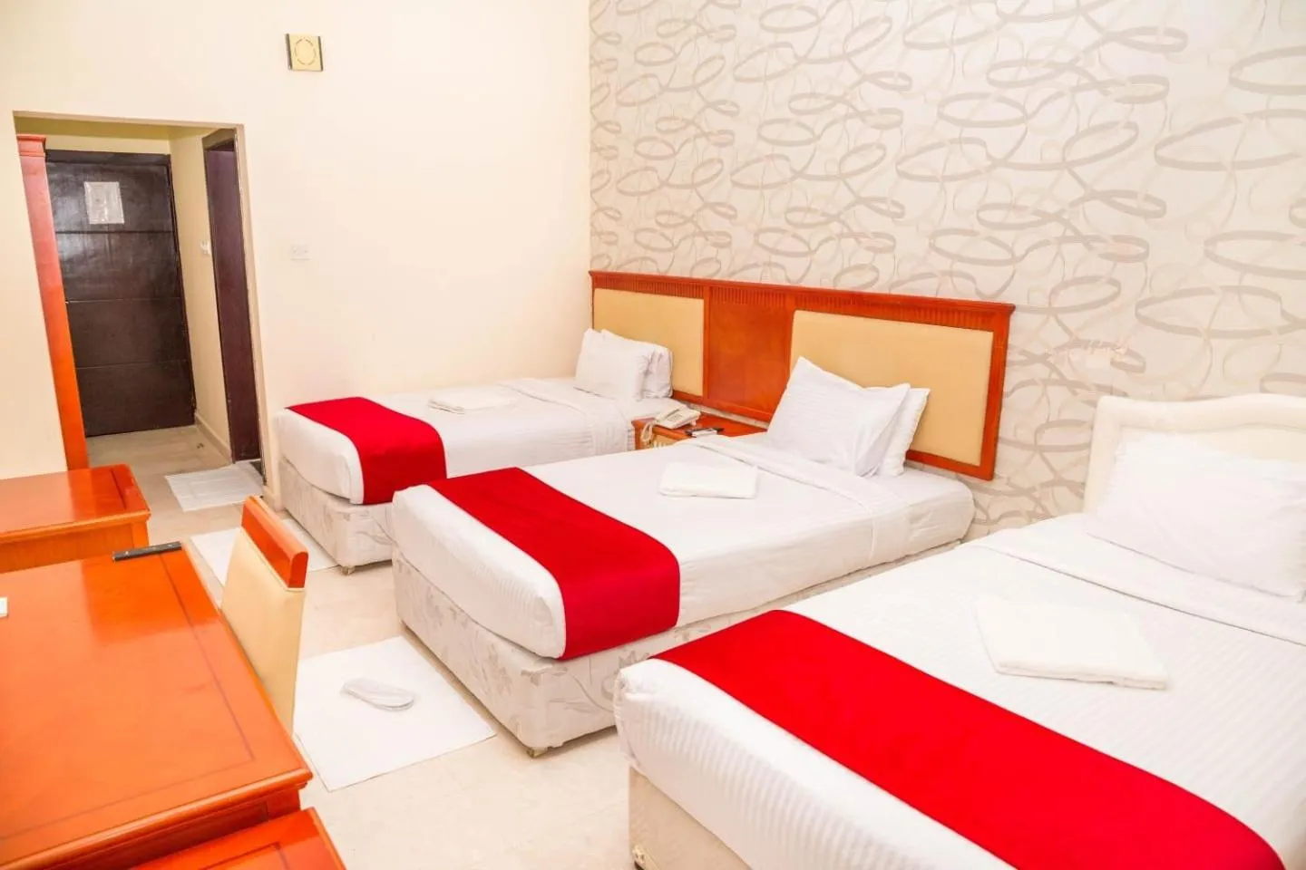 Bedroom, Bed in Al Jabal Hotel