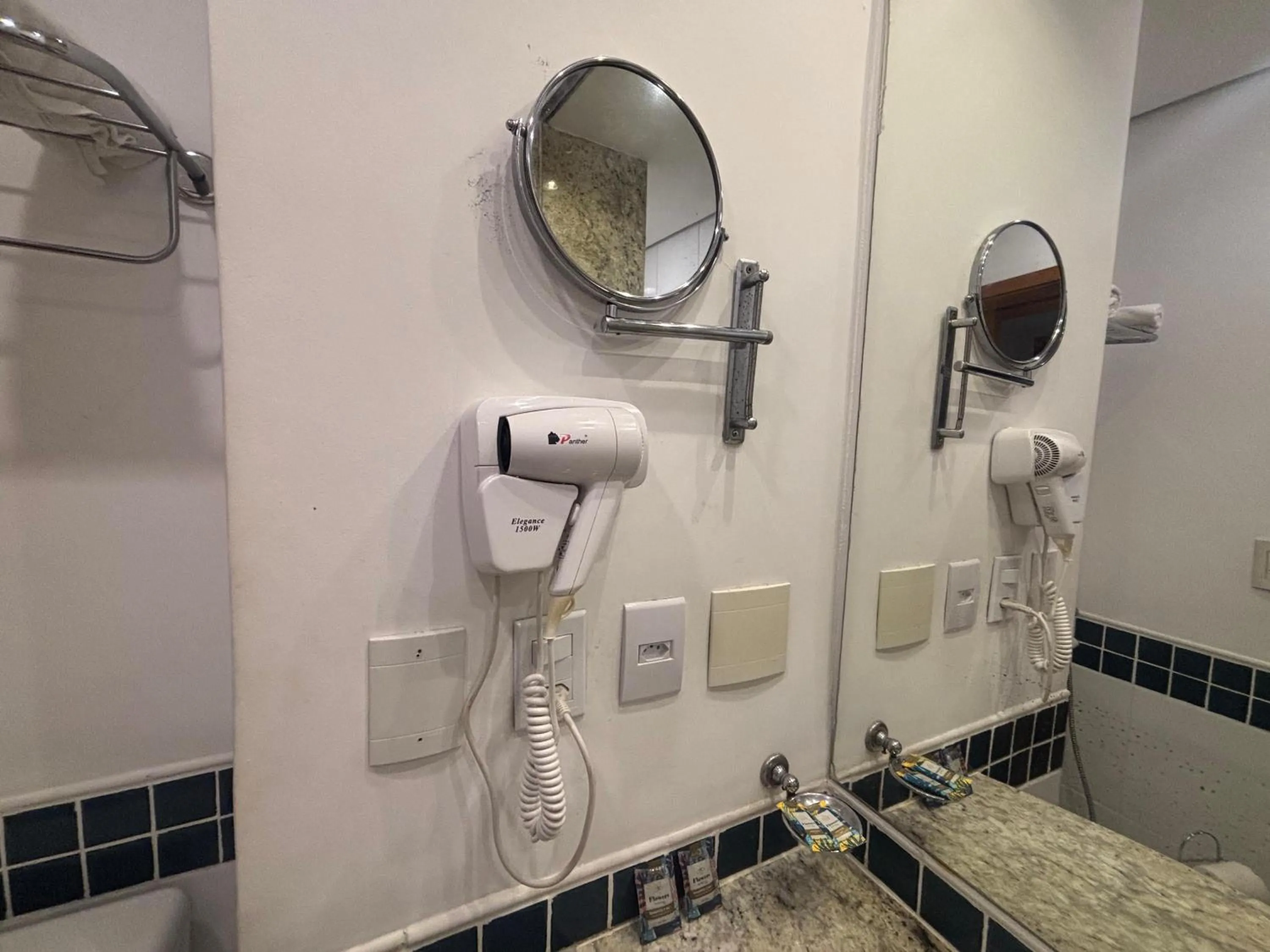 Flat Lindo ao lado Park Ibirapuera Av Paulista com garagem 103