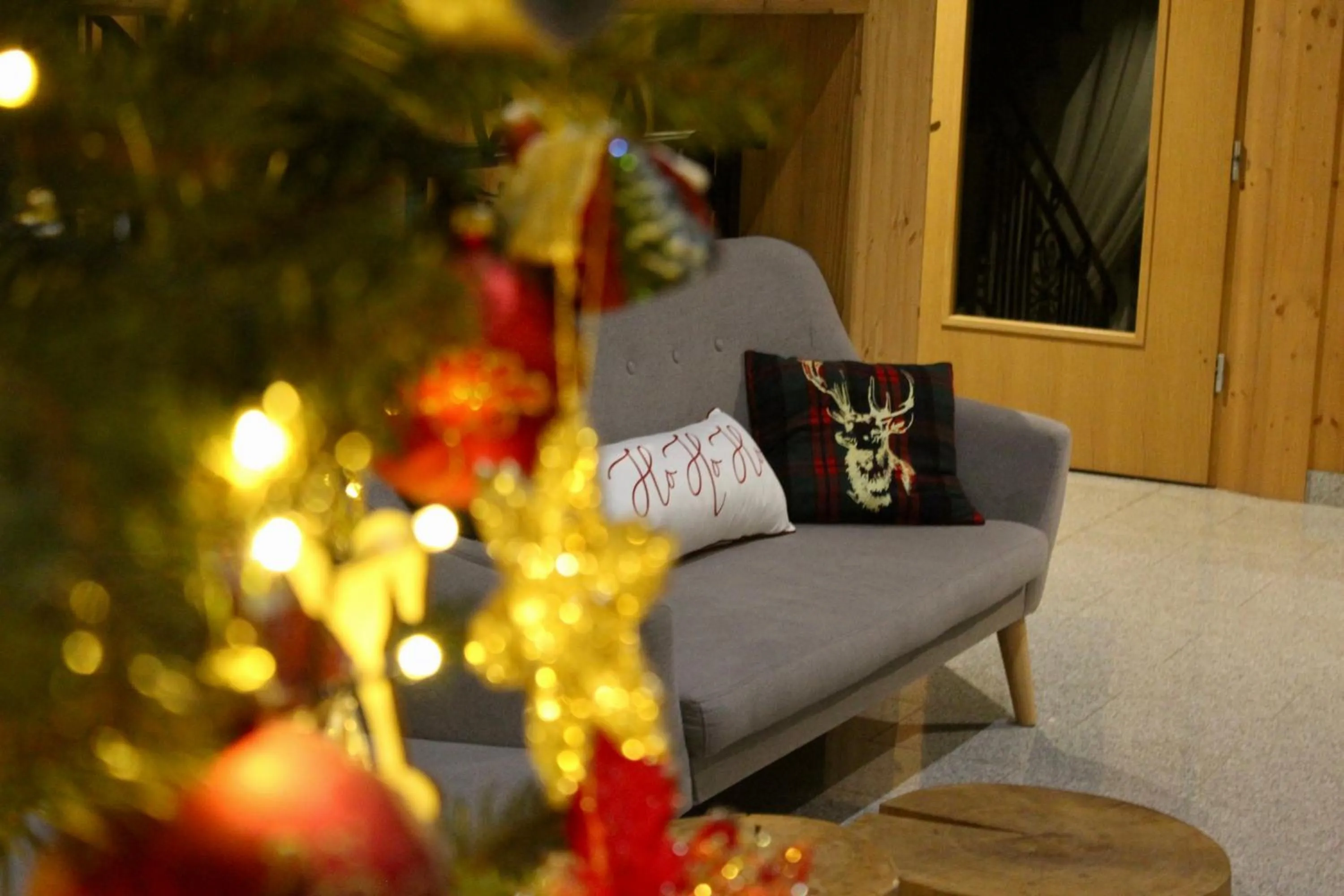 Lobby or reception in Askana