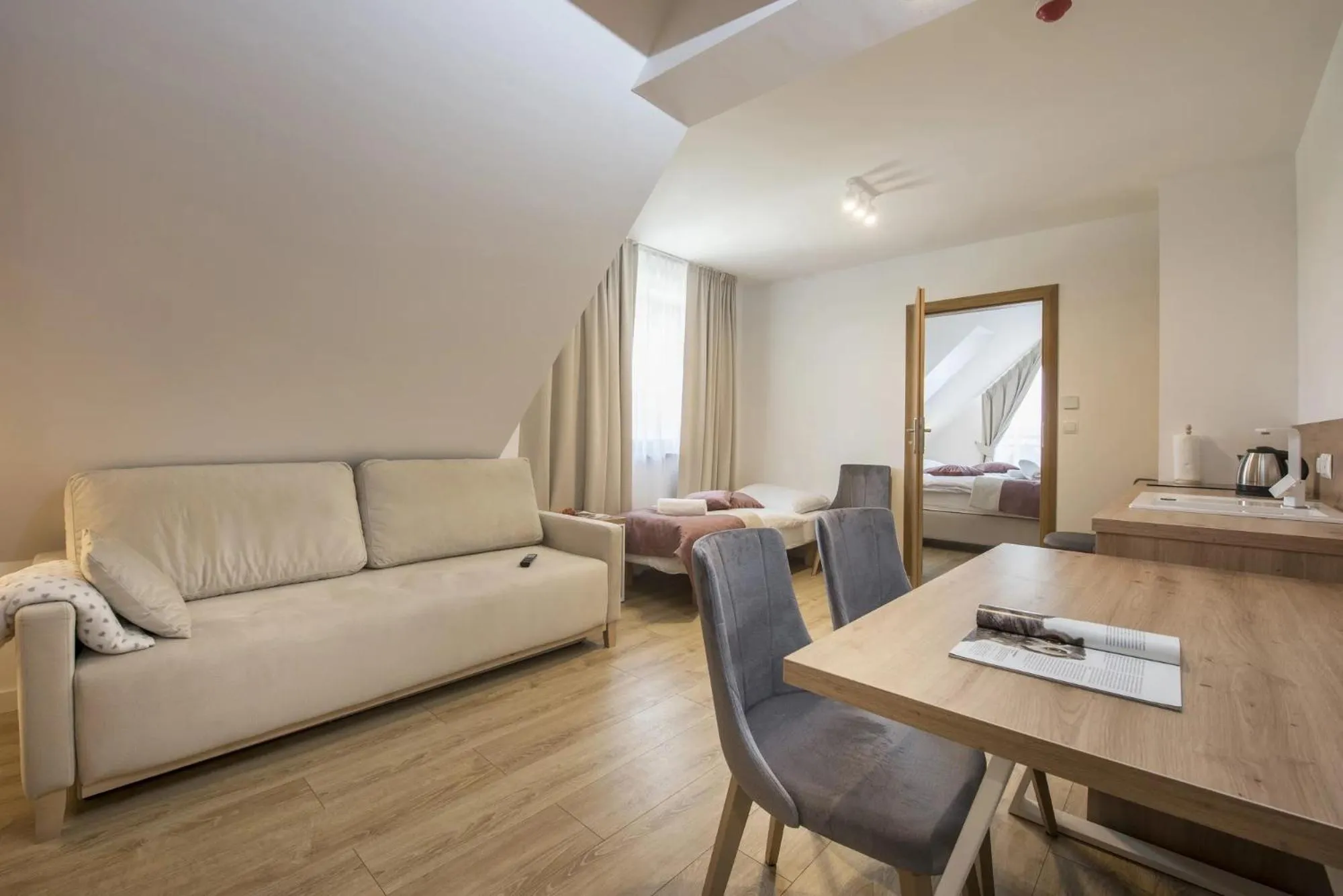 Kitchen or kitchenette in Askana