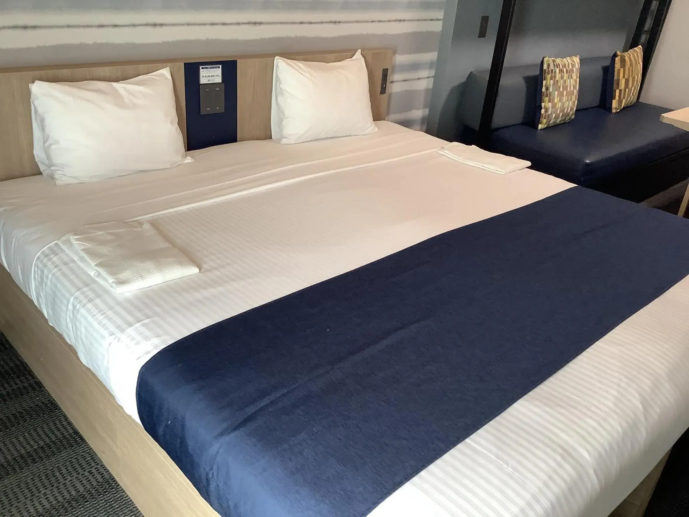 Superior King Room with Washing Machine in MONday Apart Premium AKIHABARA ASAKUSABASHI Sta. Superior King Room with Washing Machine in MONday Apart Premium AKIHABARA ASAKUSABASHI Sta.