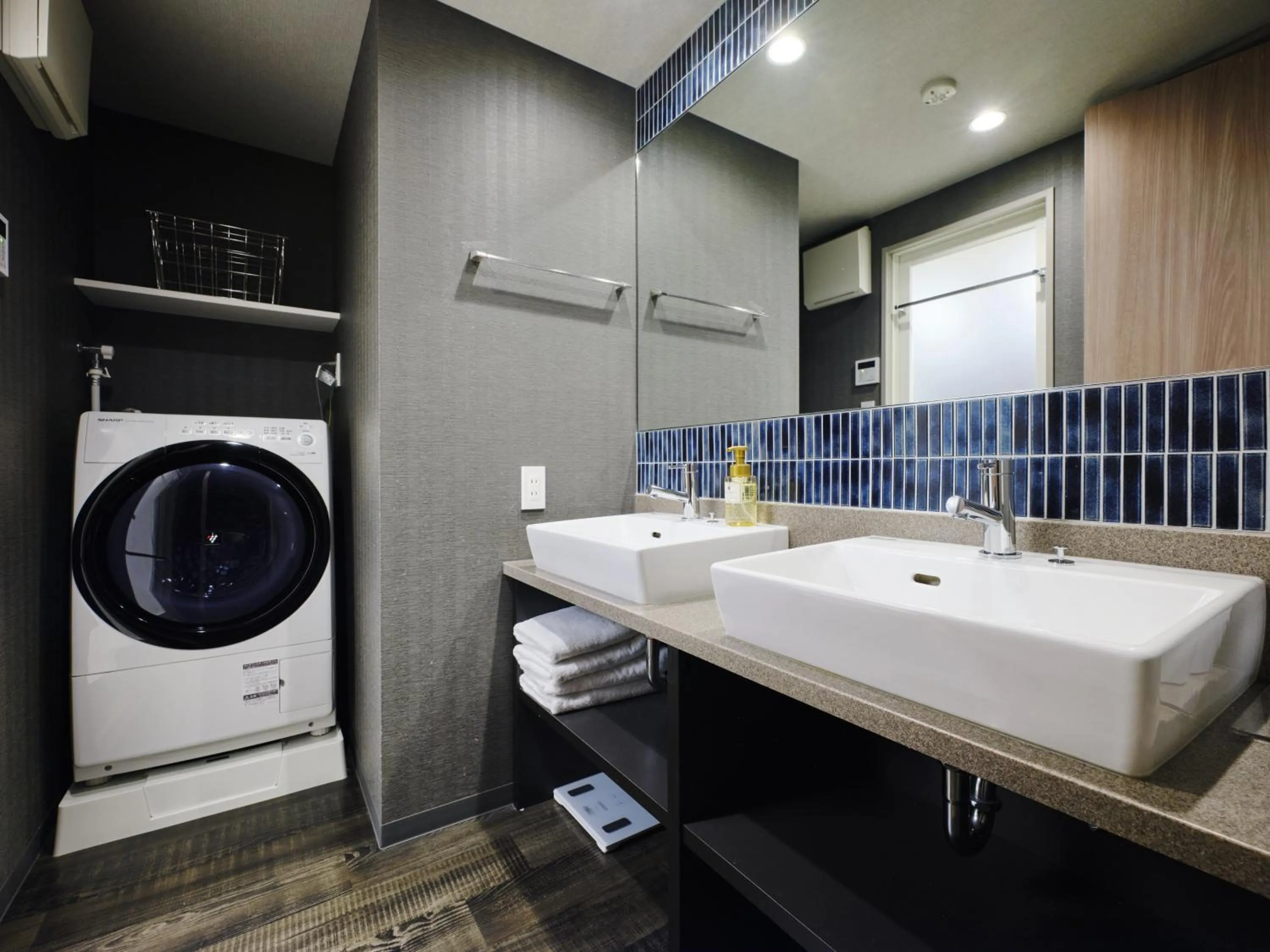 MONday Apart Premium AKIHABARA ASAKUSABASHI Sta.