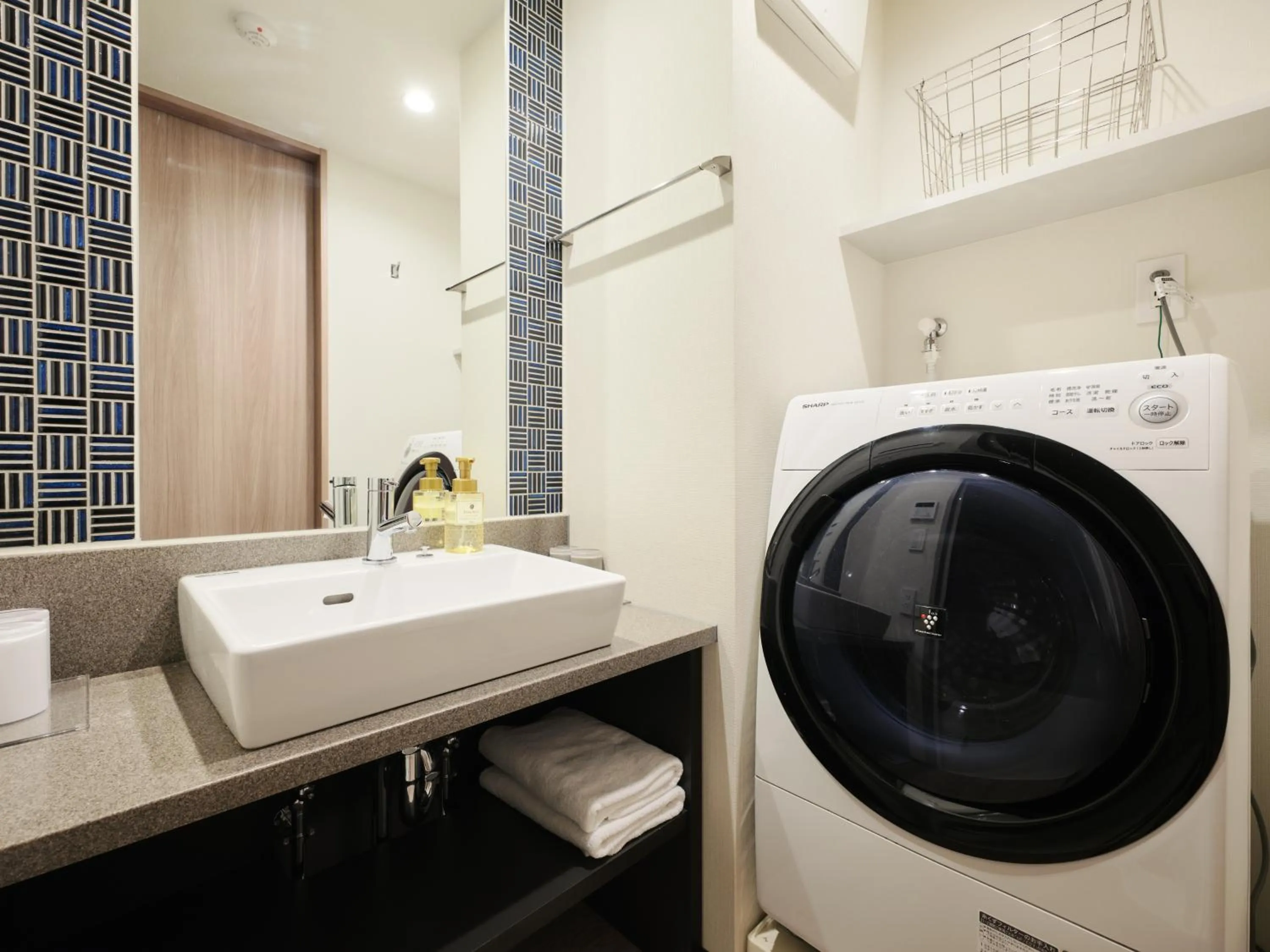 MONday Apart Premium AKIHABARA