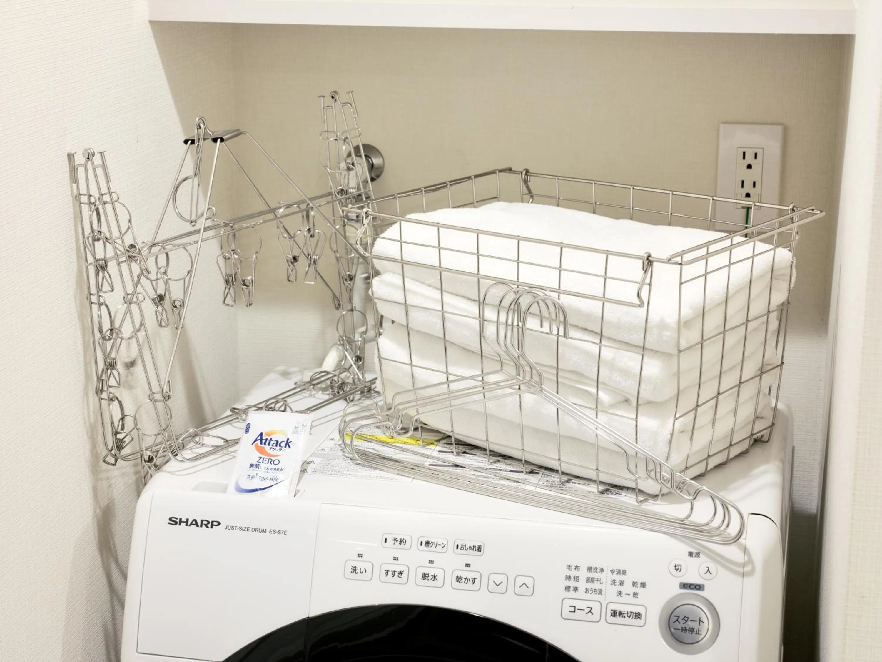 MONday Apart Premium AKIHABARA