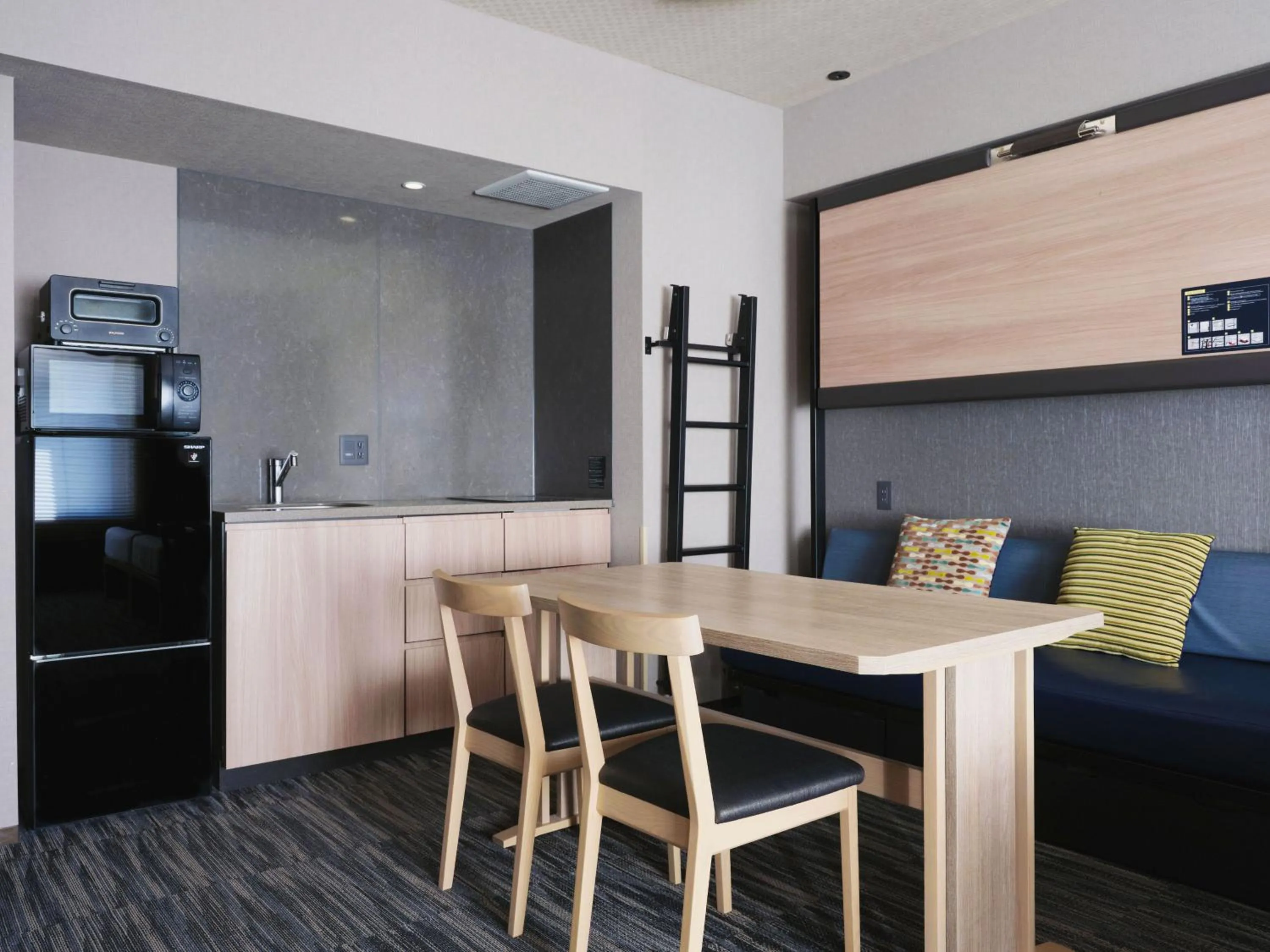 MONday Apart Premium AKIHABARA