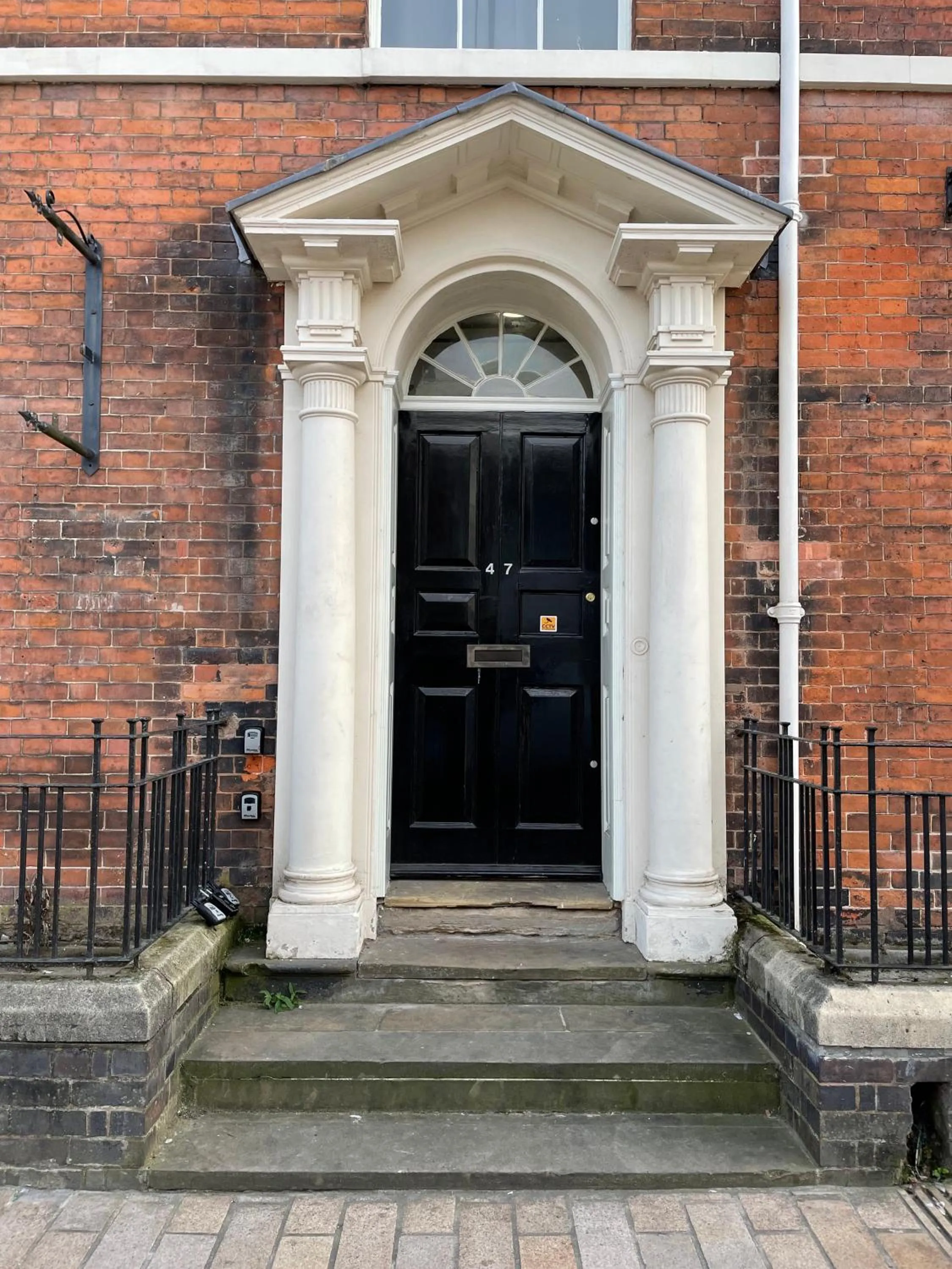 Property building in Queen Street Apartments