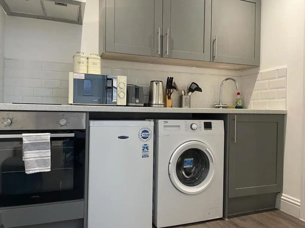 Queen Street Apartments