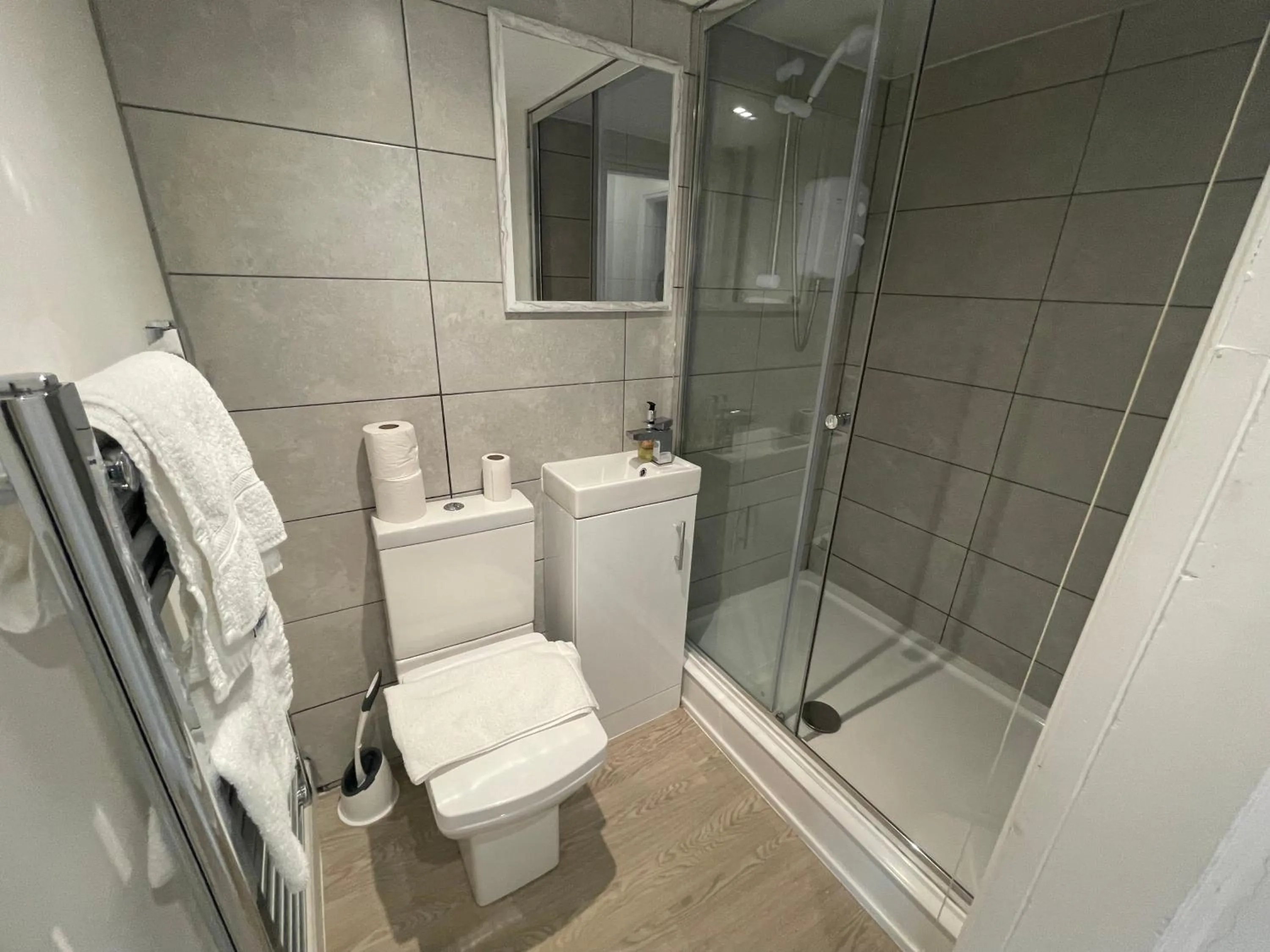 Queen Street Apartments