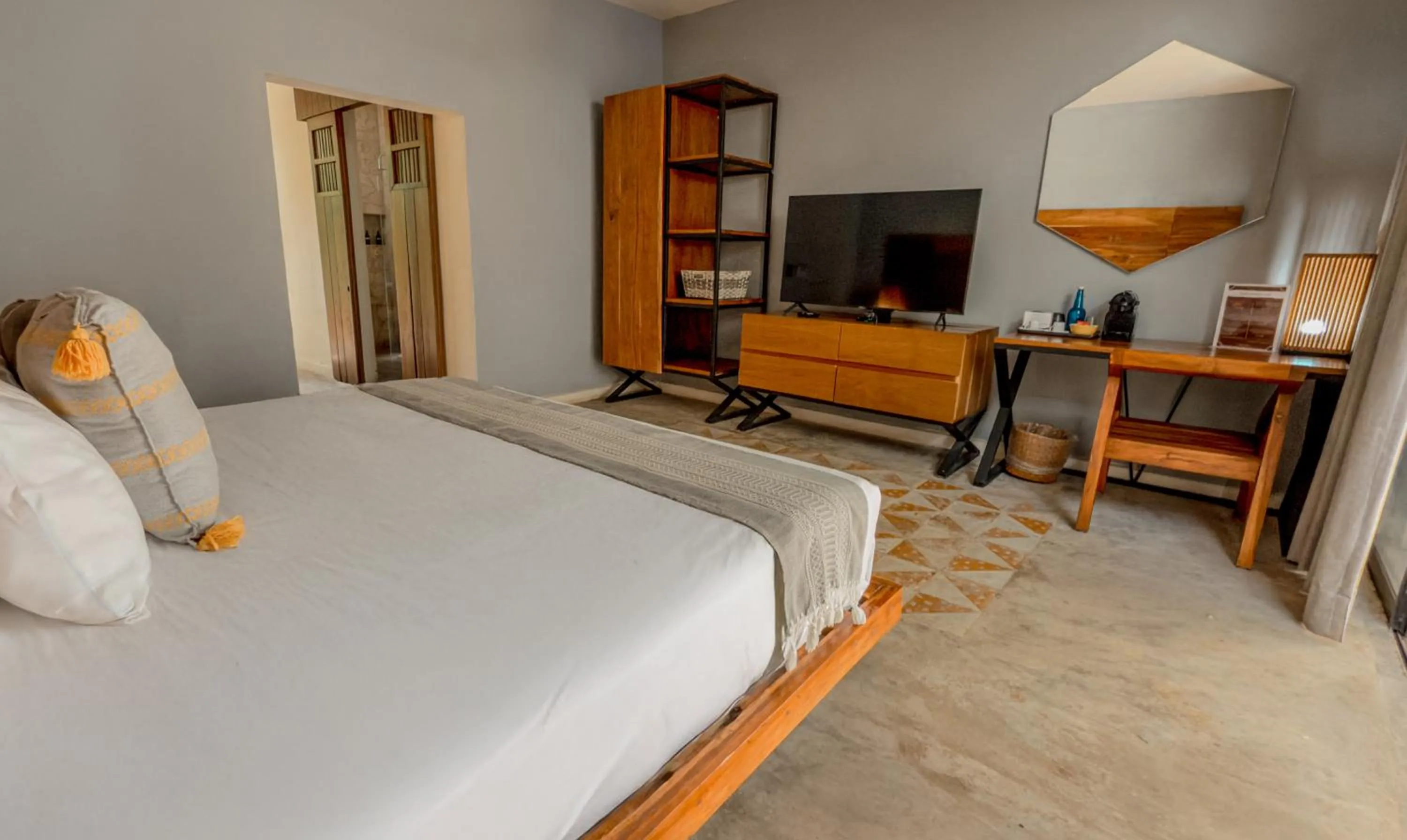 Bedroom, Bed in Hotel Unknown