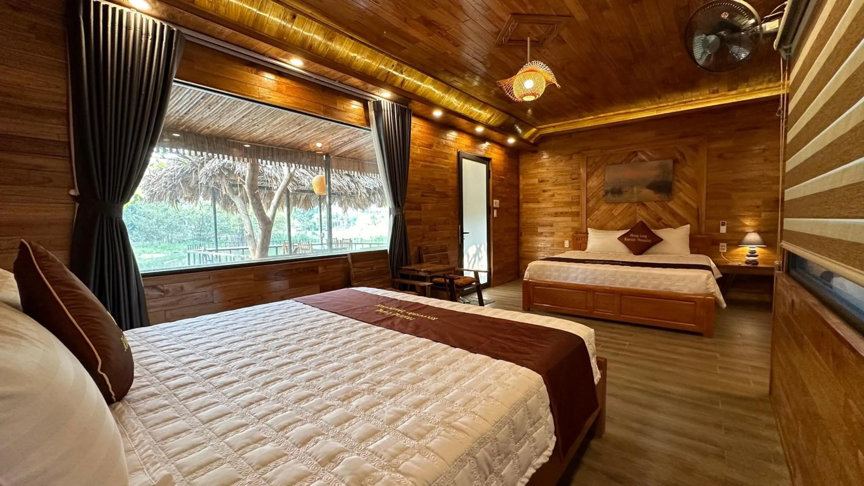 Bed in HoangLong Riverside Homestay
