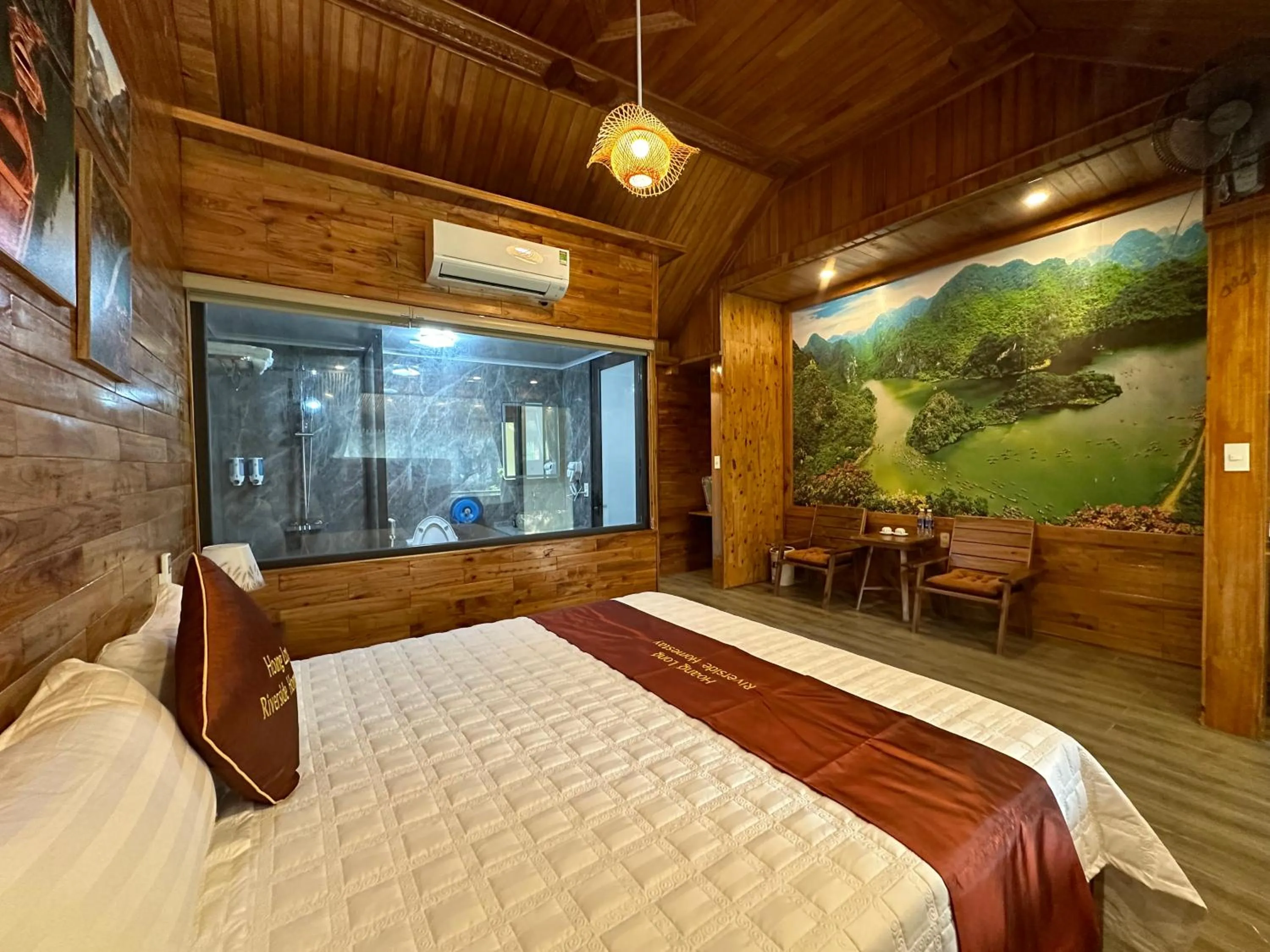 Bed in HoangLong Riverside Homestay