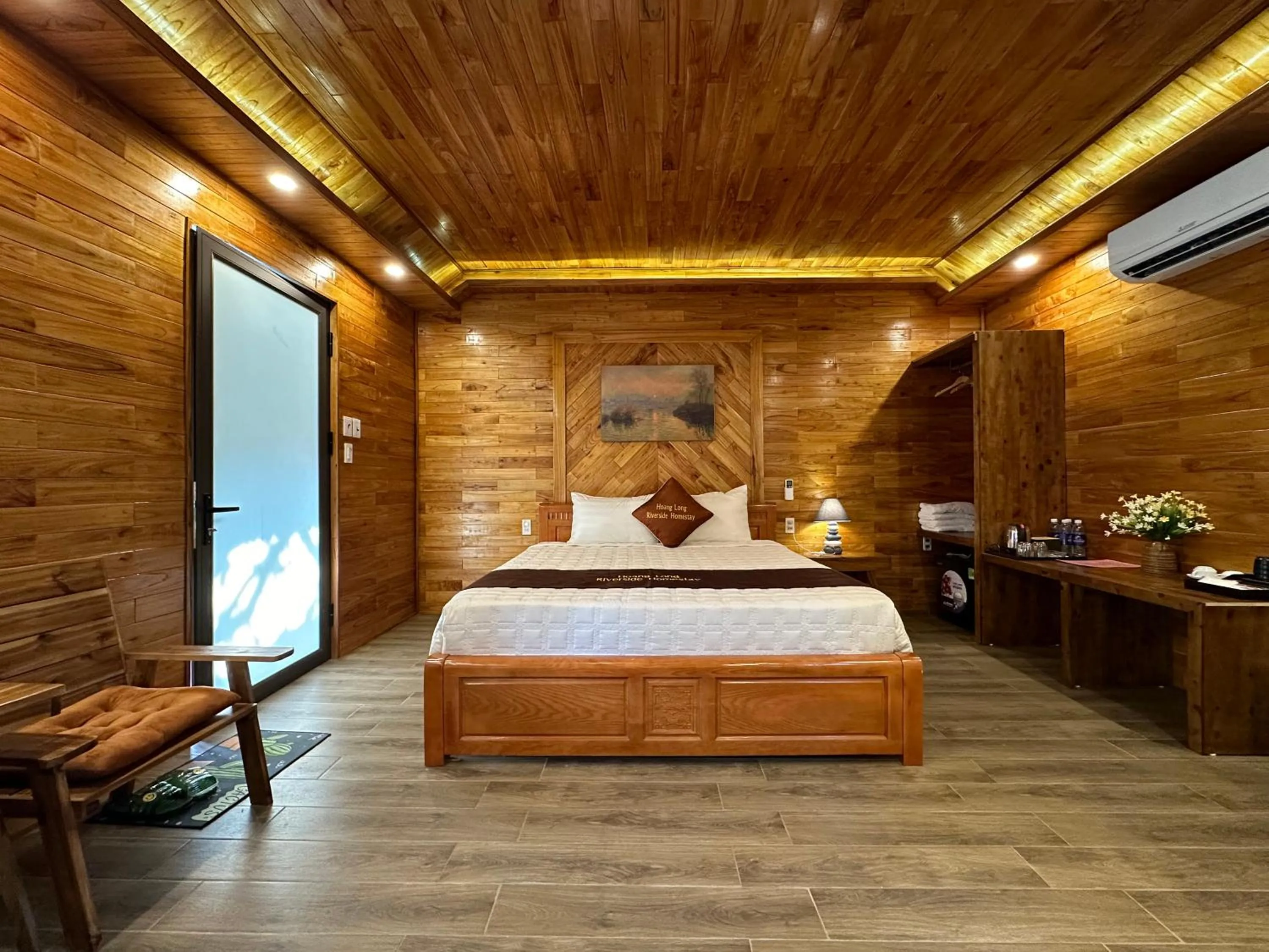 Bed in HoangLong Riverside Homestay