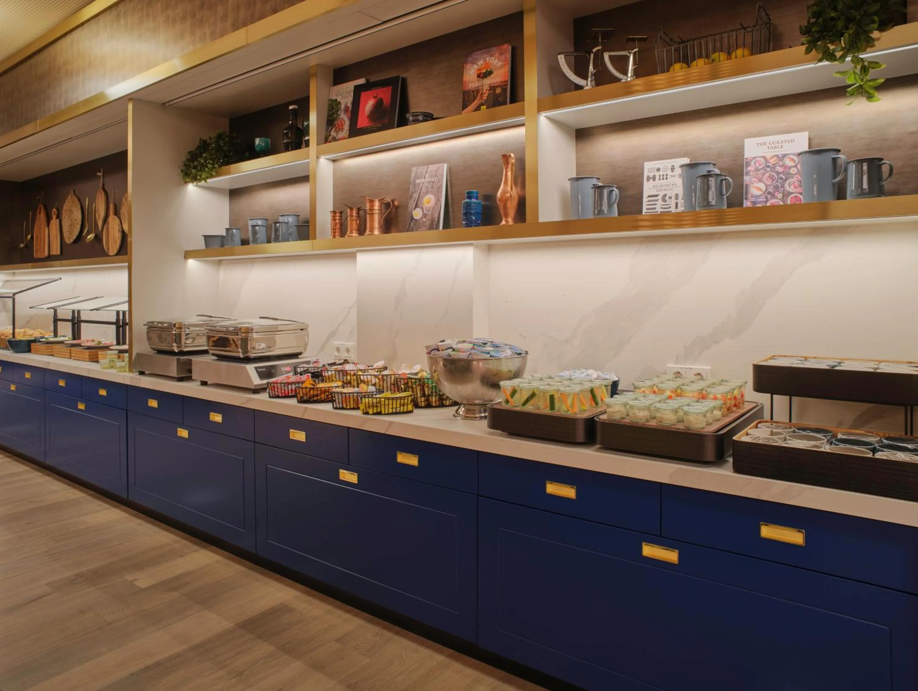 Breakfast in Adina Apartment Hotel Cologne