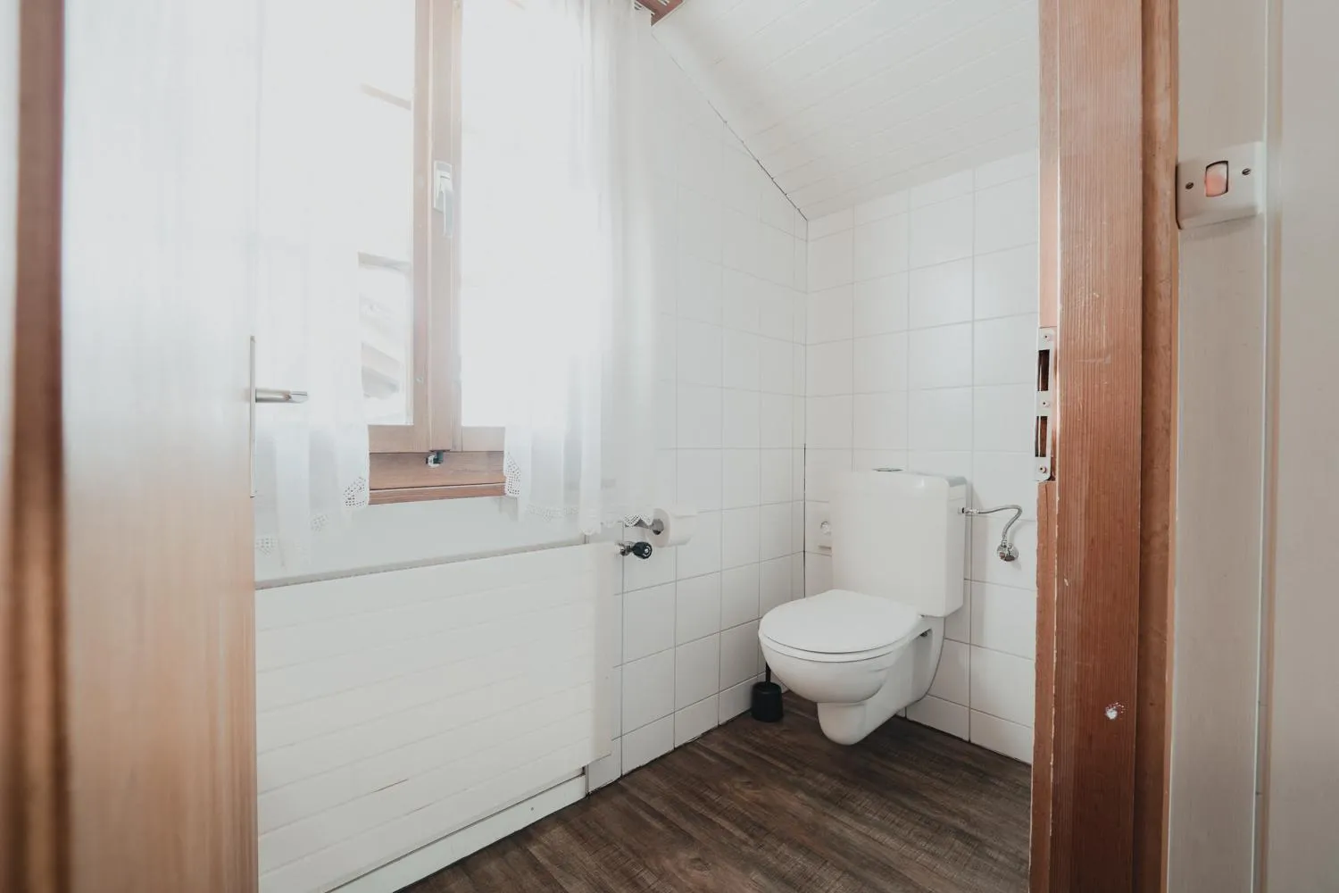 Shower in No8 Boutique Hotel - self check in