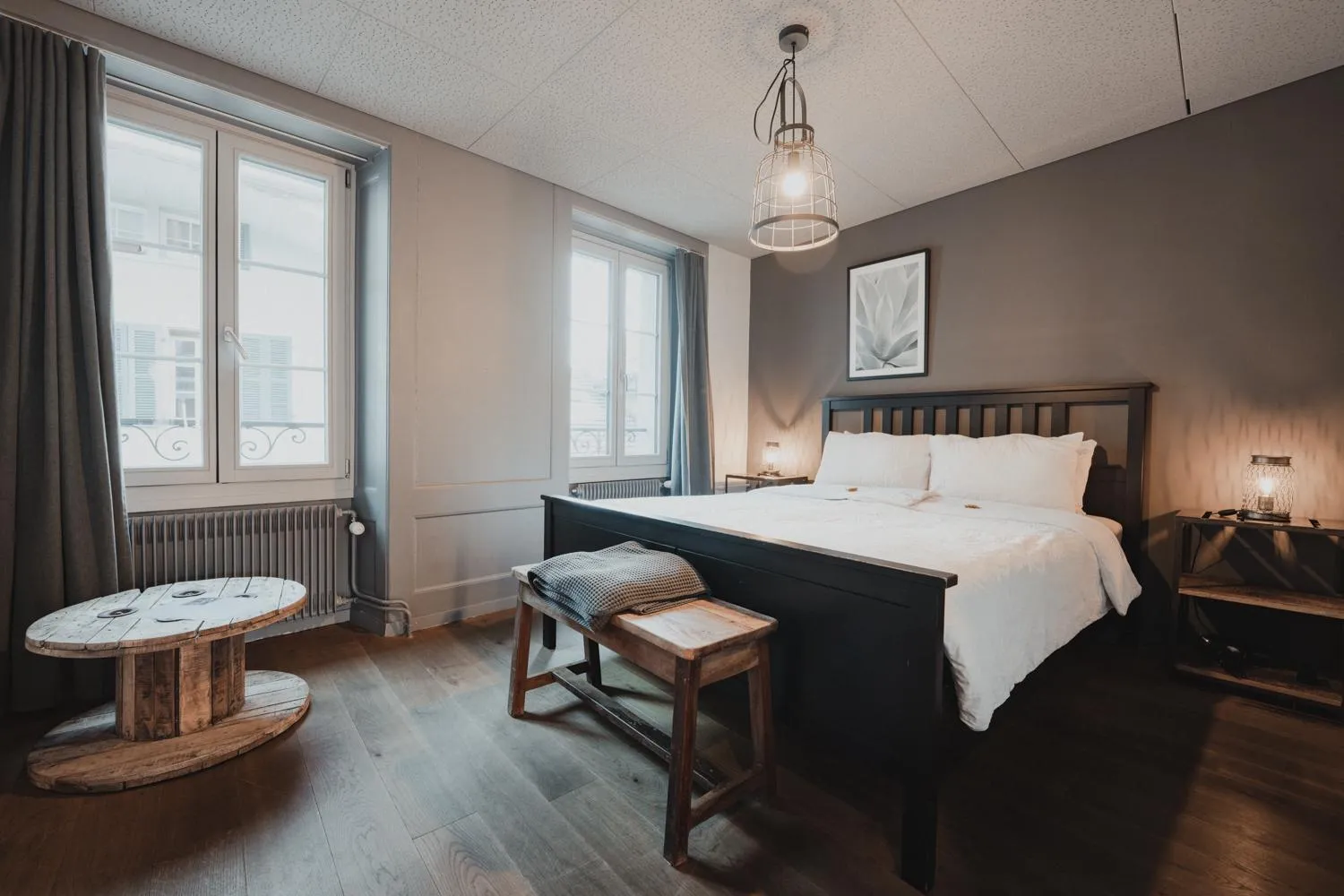 Bed in No8 Boutique Hotel - self check in