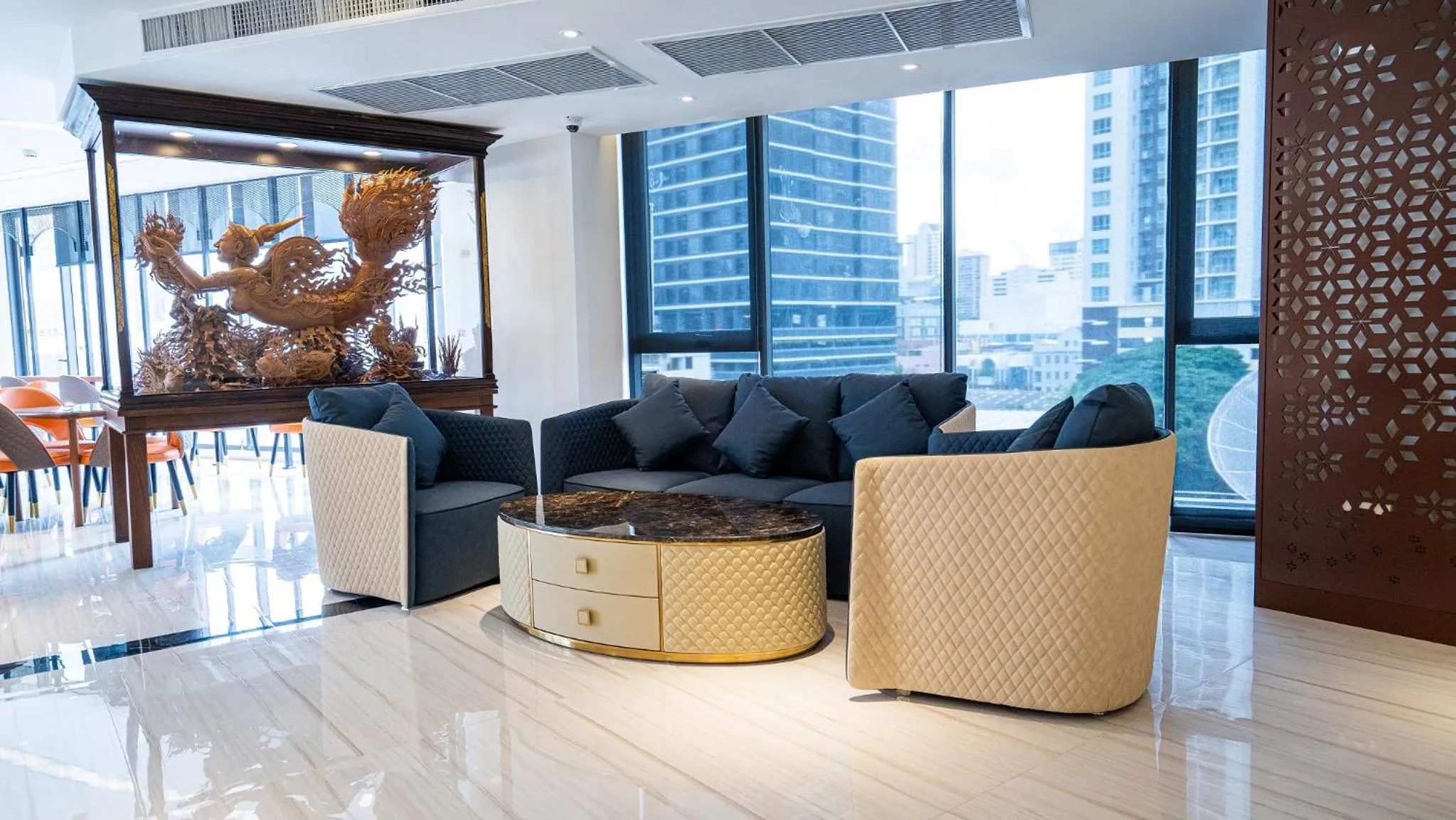 Lobby or reception in Pannarai Hotel Bangkok-Pra tunam