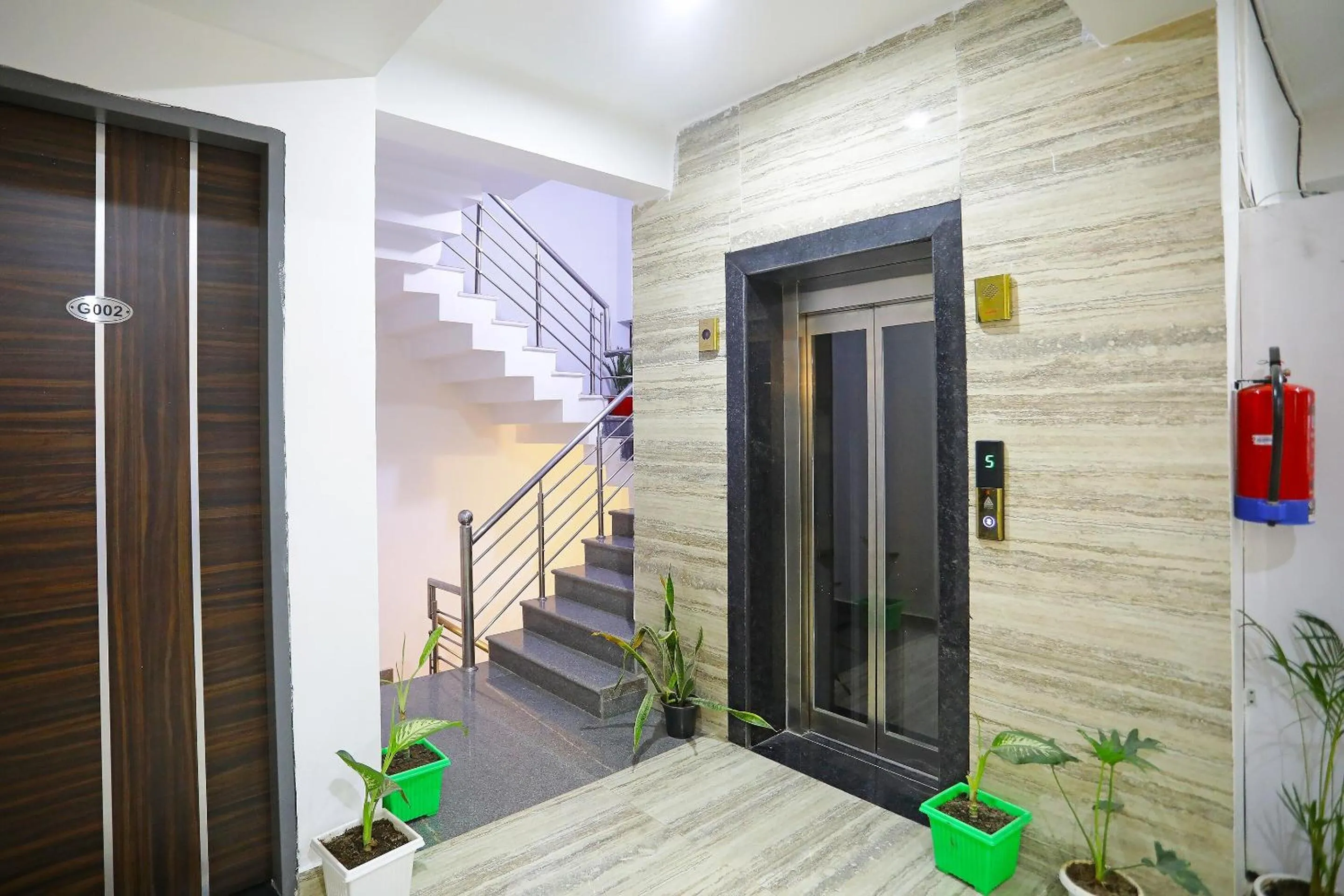 Lobby or reception in Super Townhouse Cloud Bay, Near Genpact, Sector-69, Gurgaon