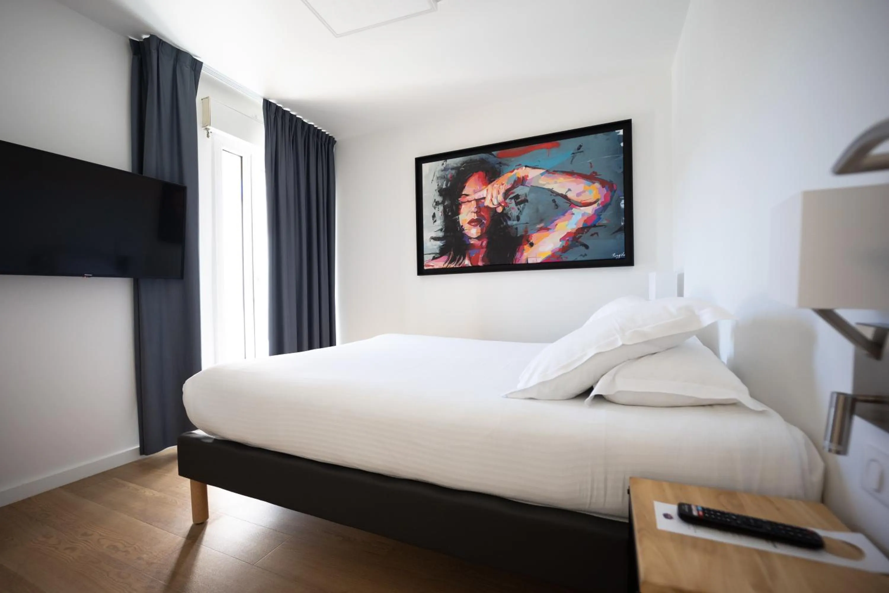 Bedroom, Bed in Le Drip's