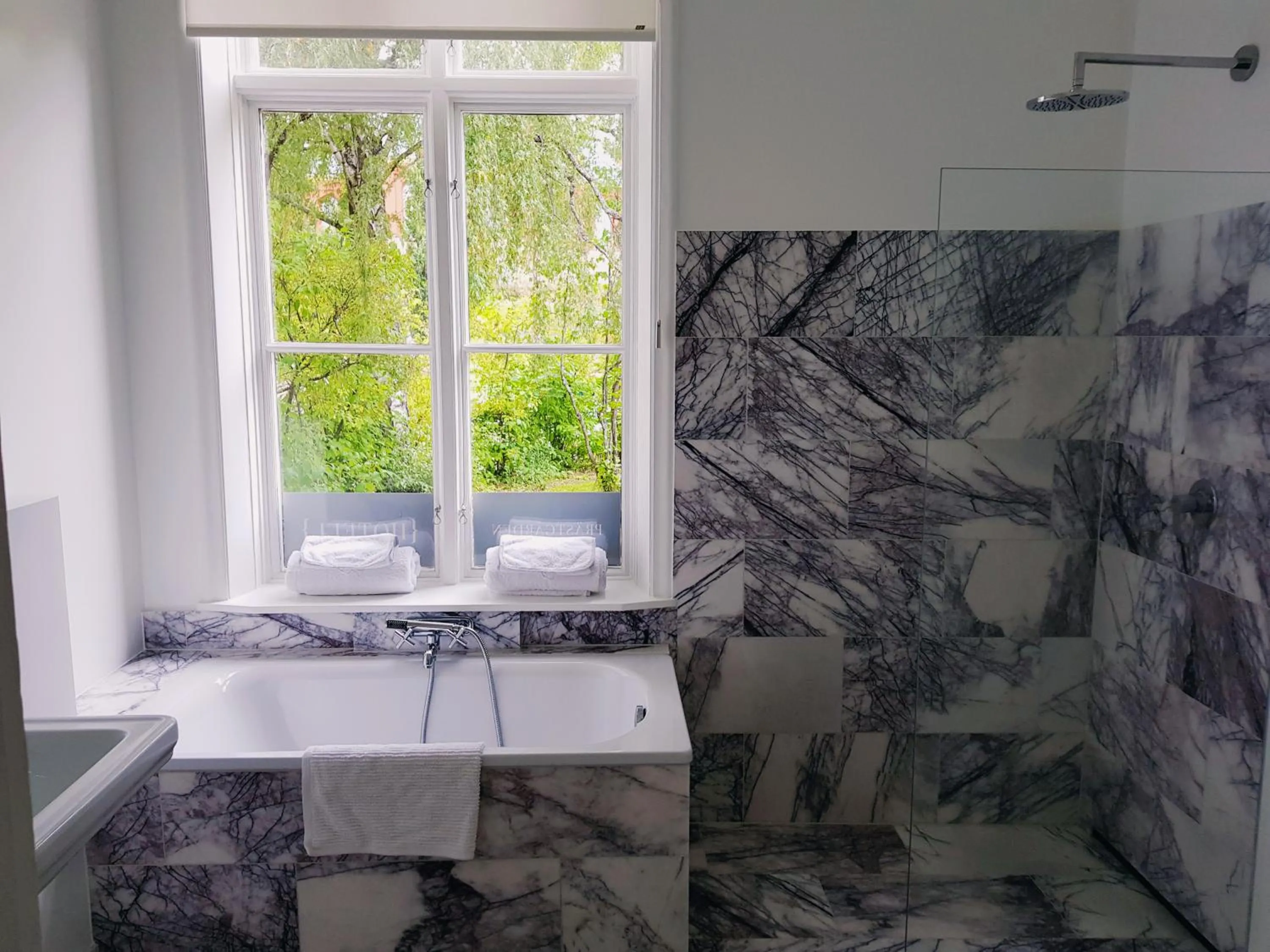 Prästgården Hotell & Bryggeri