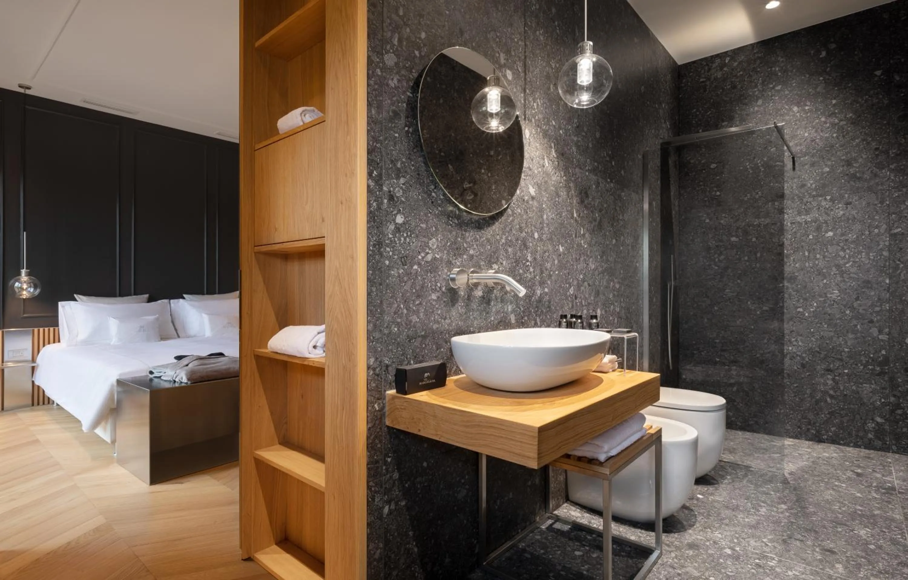 Bathroom, Bed in Relais Villa Margherita