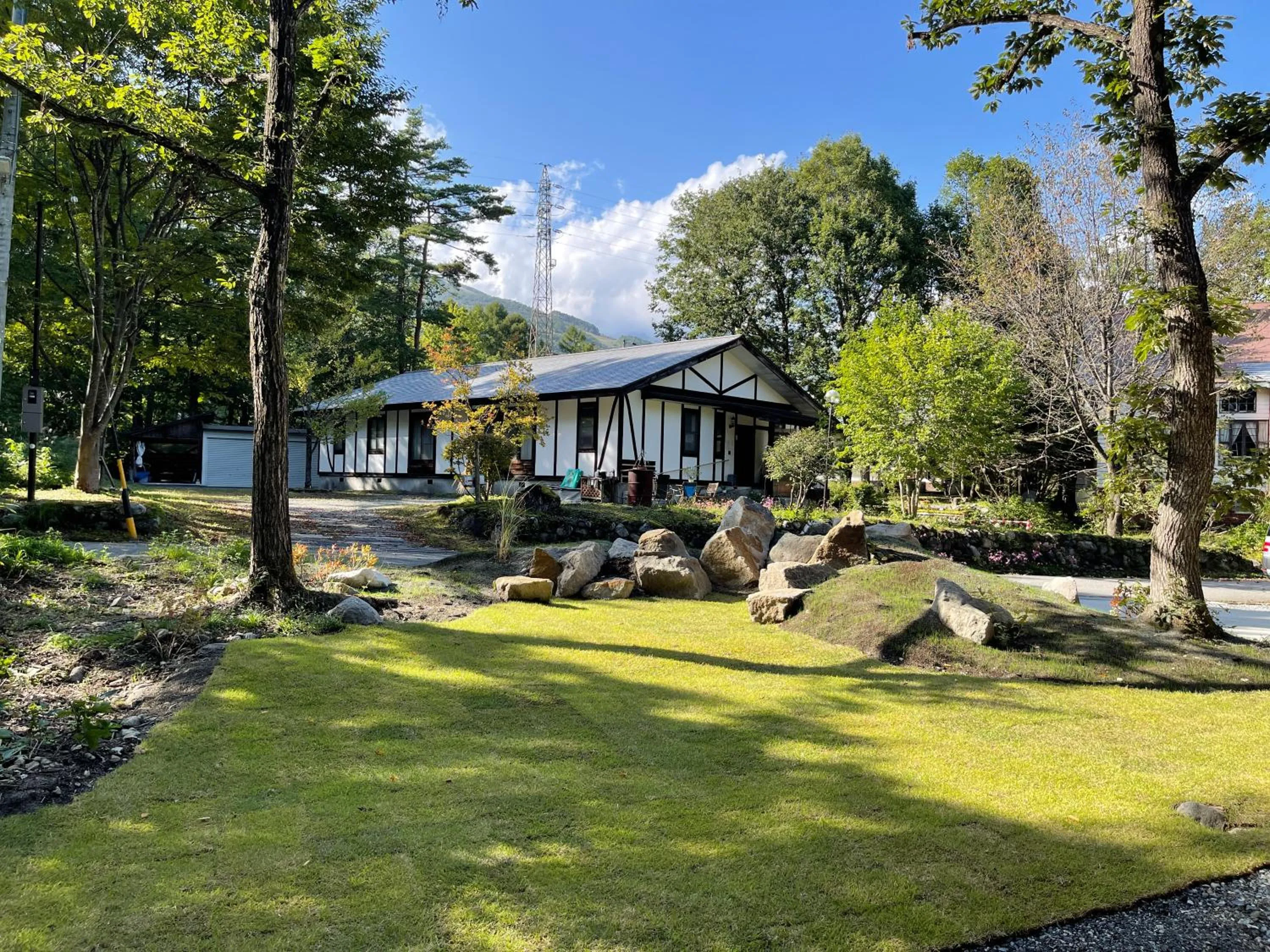 Day in Ahiru Chalet by Hakuba White Fox Company