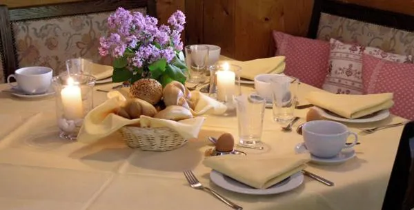Food and drinks in Hotel zur Post