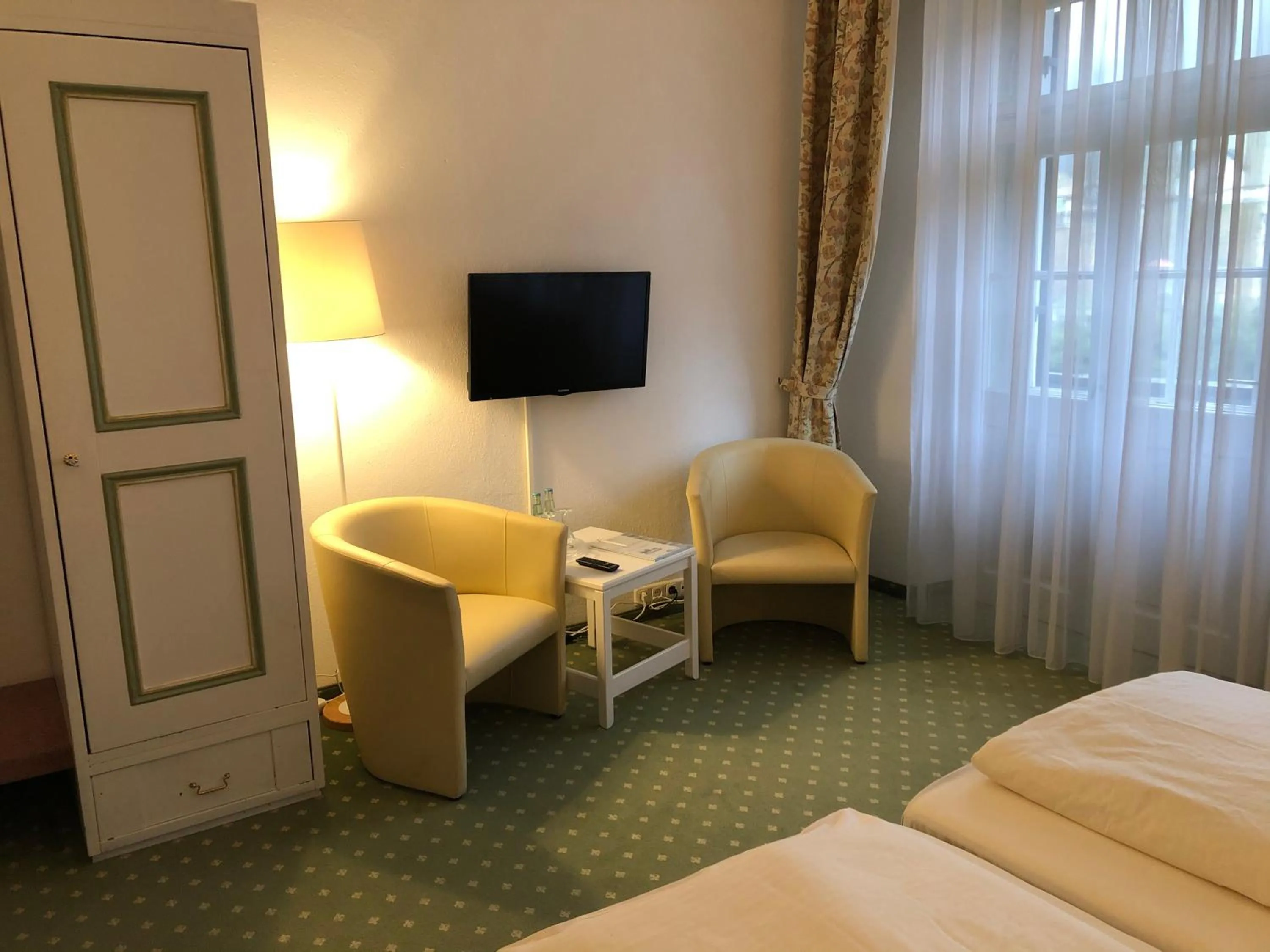Bed in Hotel zur Post