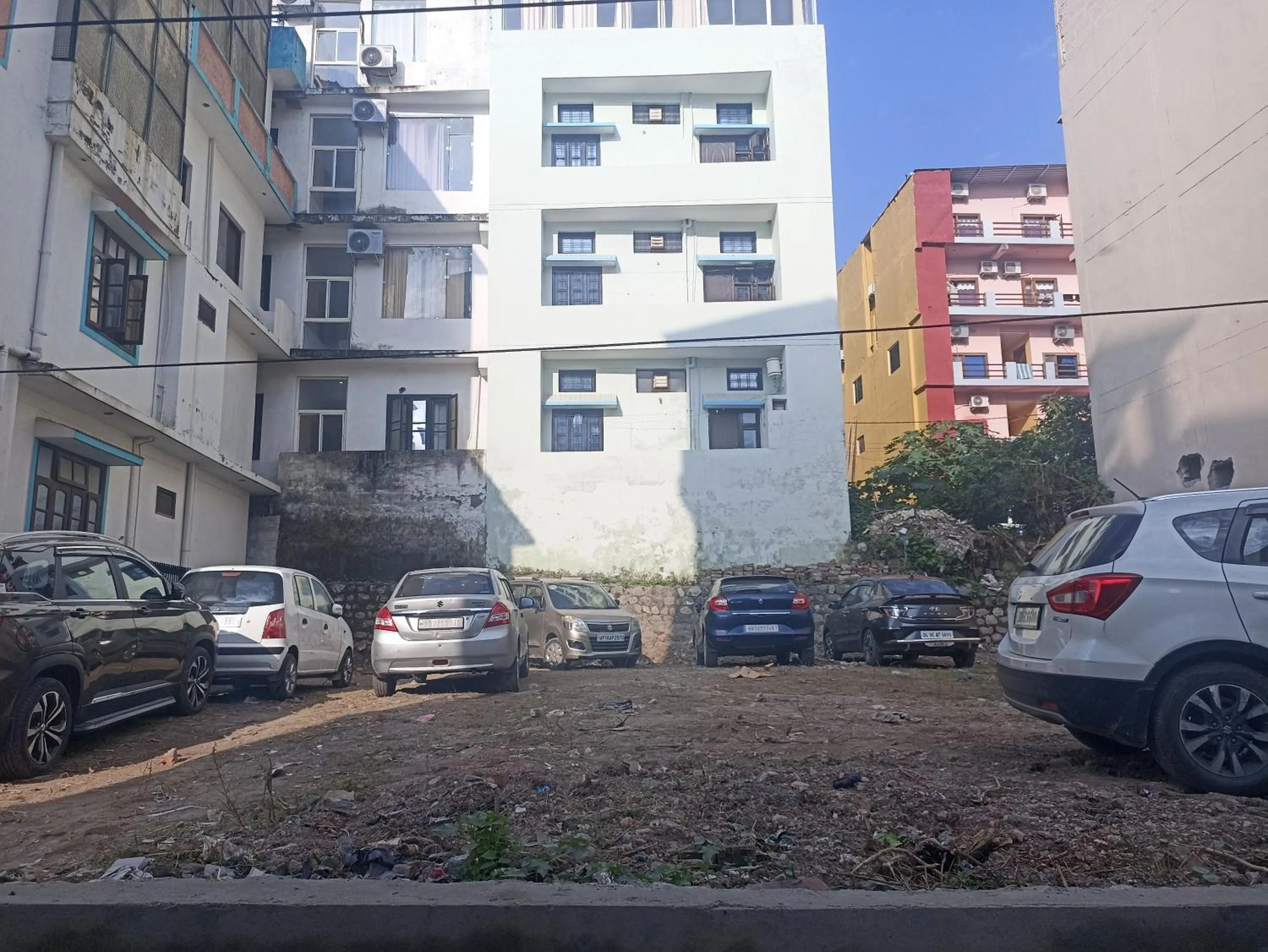 Parking in Hotel The Moksham