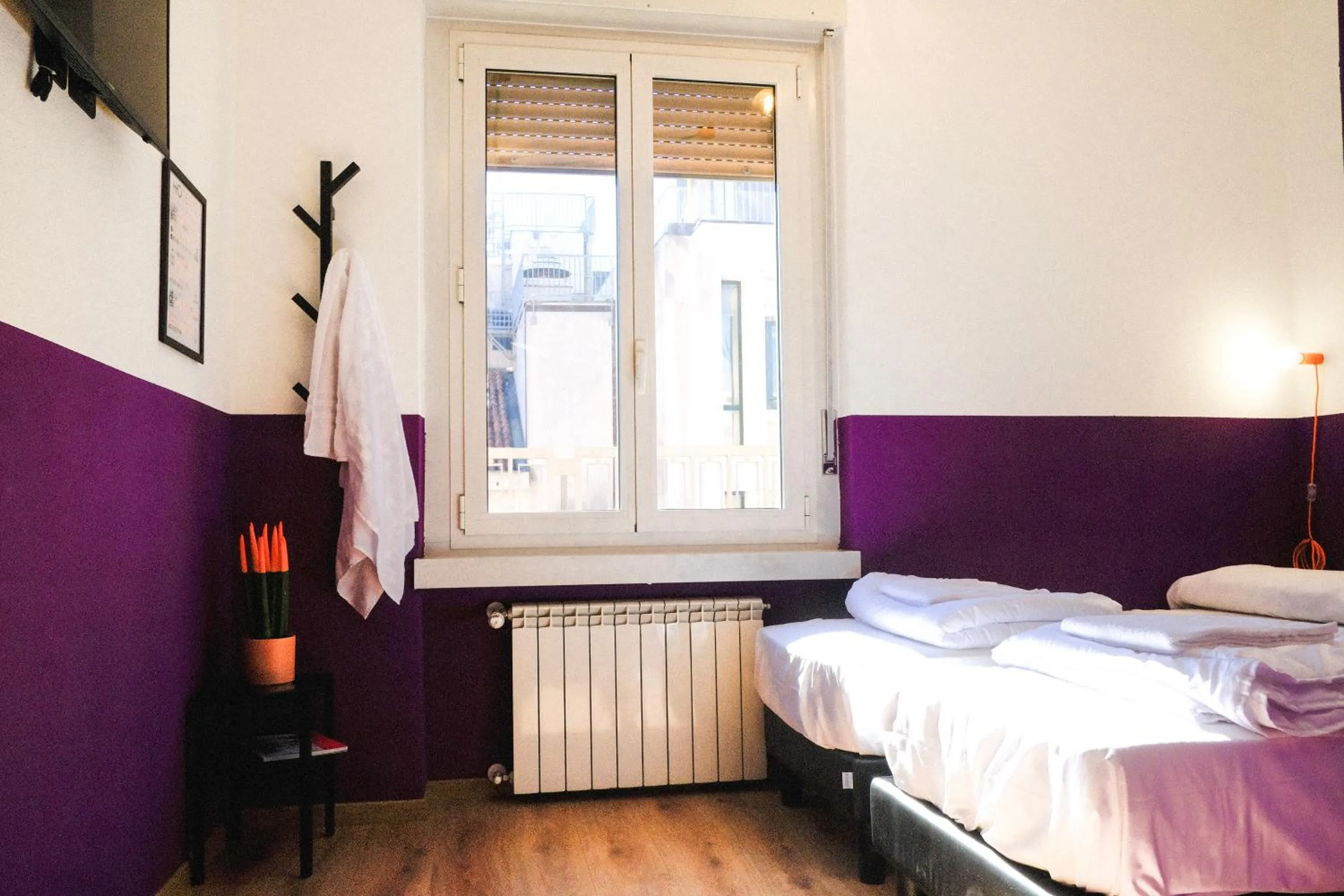 Bed in Hotello Trieste