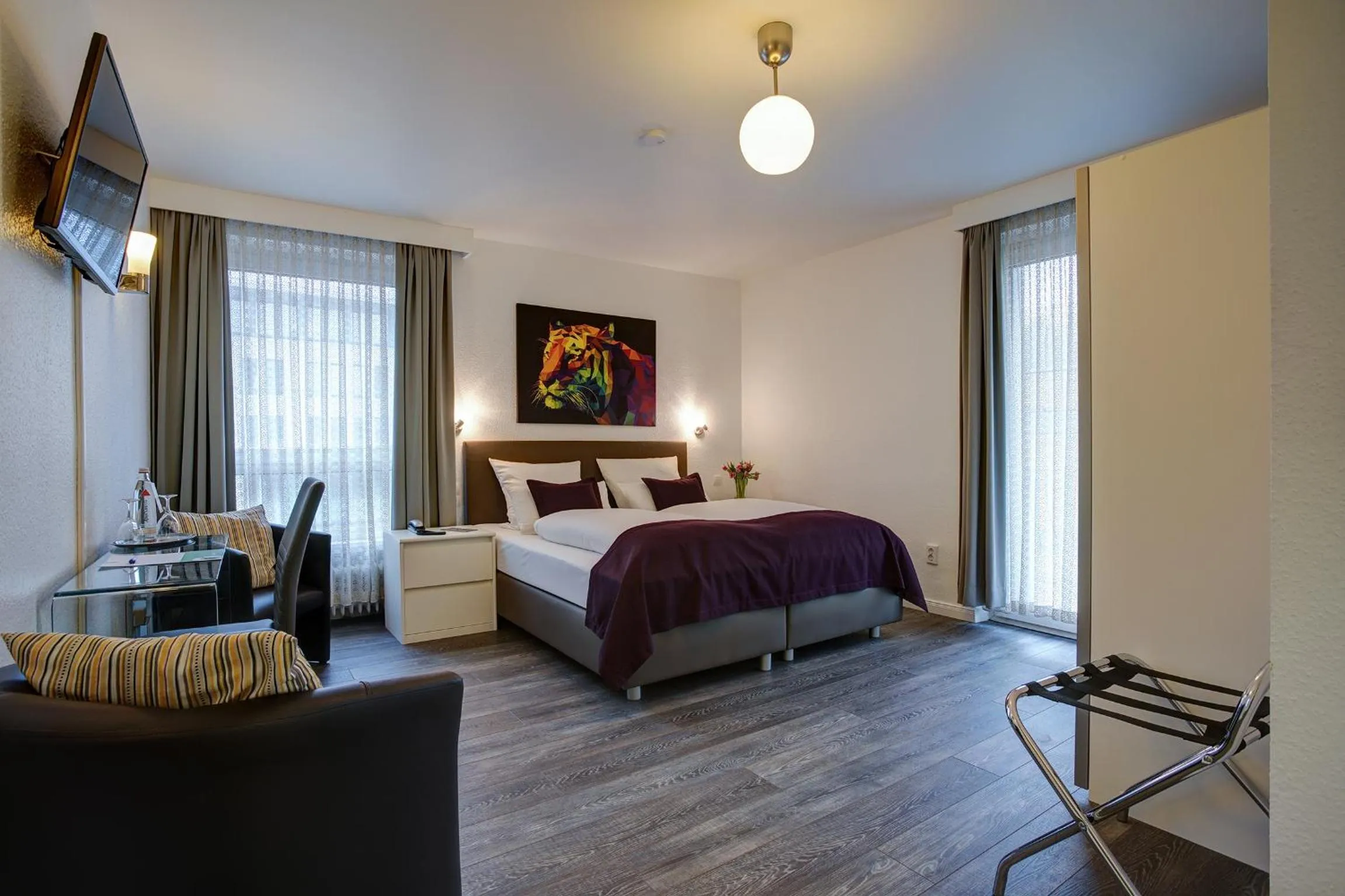 Photo of the whole room, Bed in Hotel Atlanta